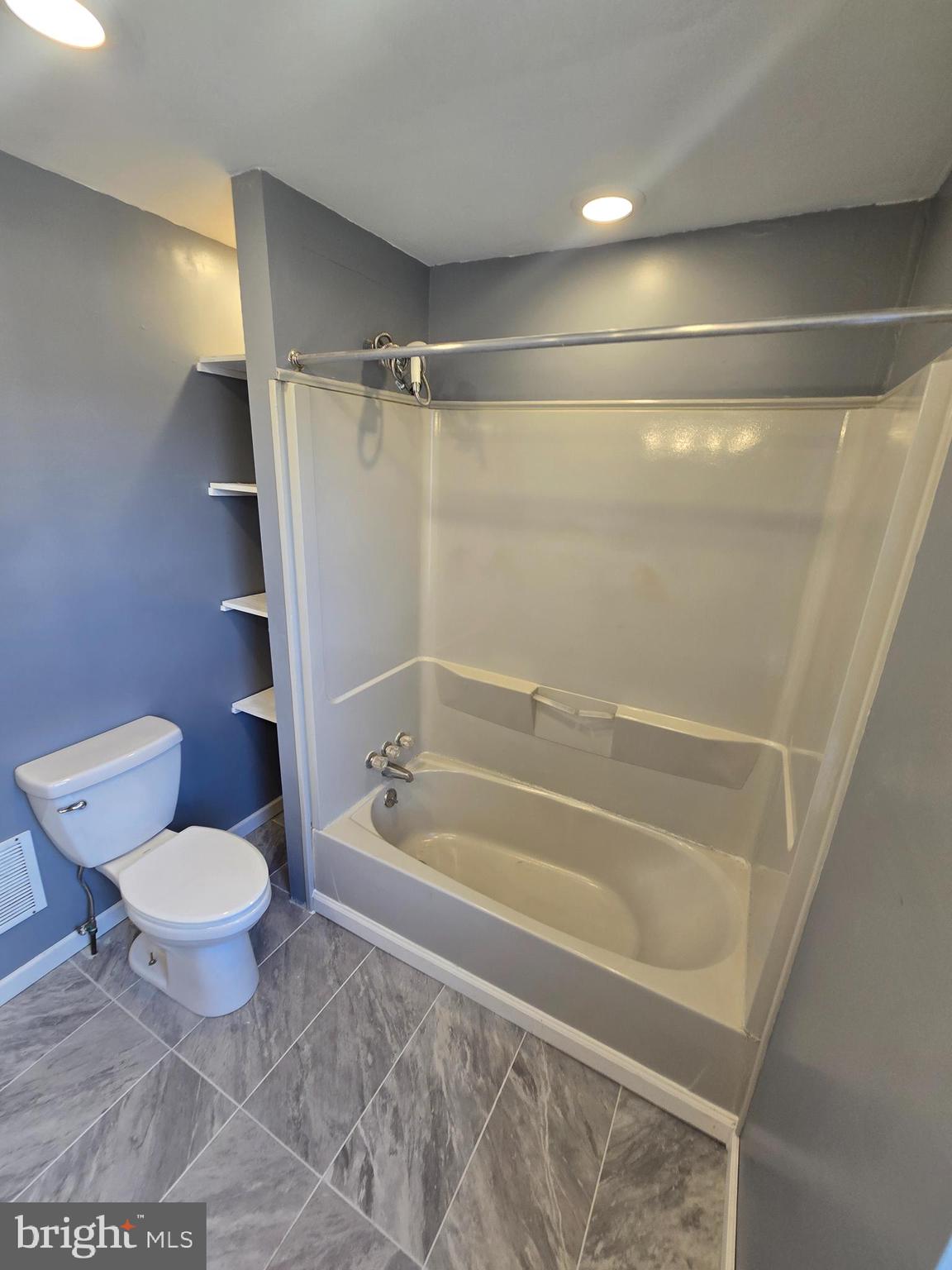 HARROWGATE - Residential Lease