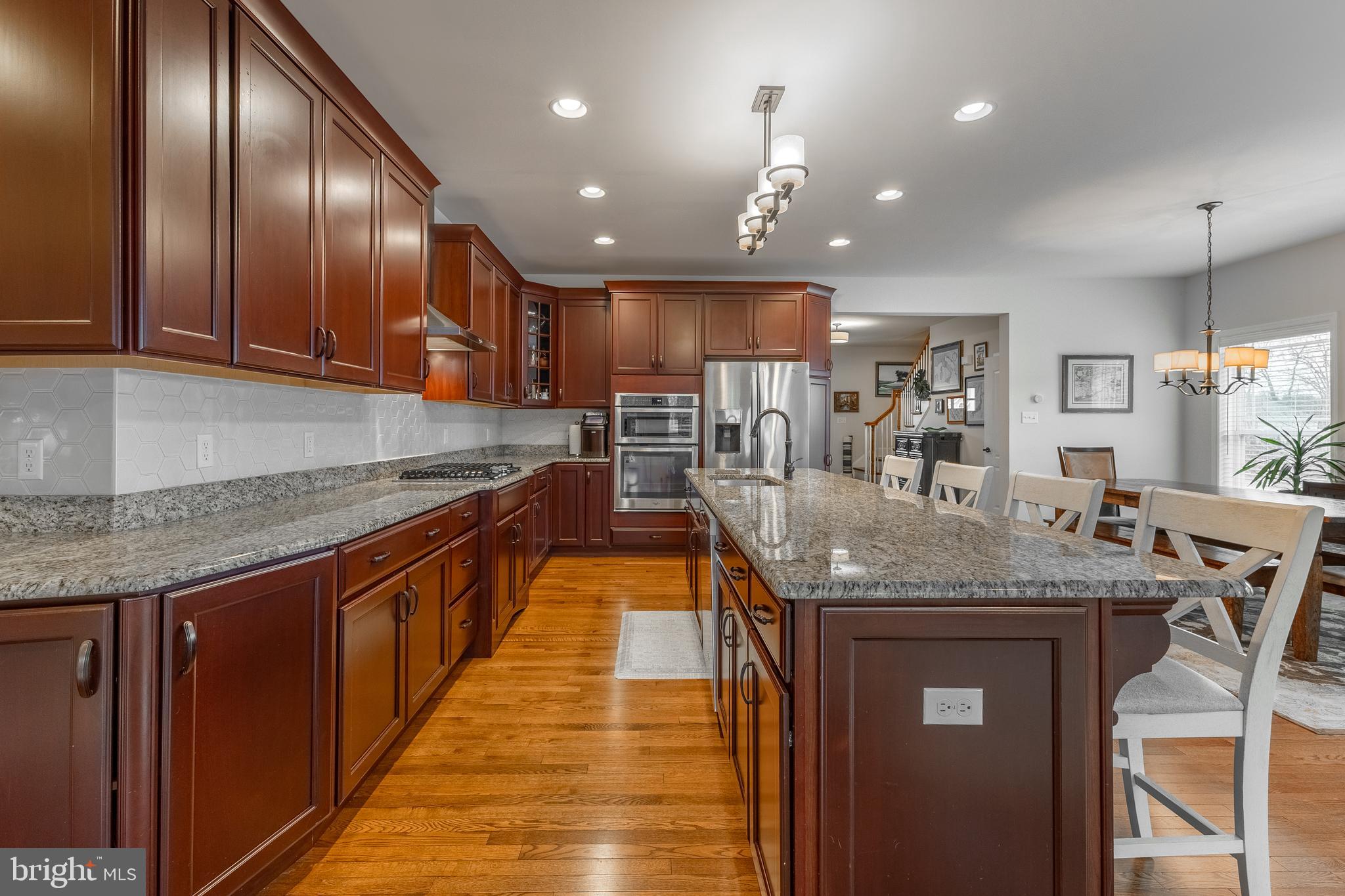 SAYBROOK - Residential