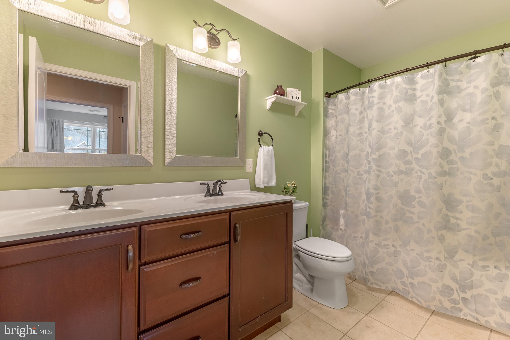 SAYBROOK - Residential