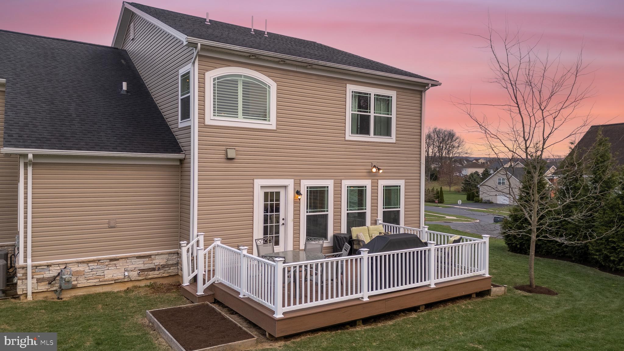 SAYBROOK - Residential