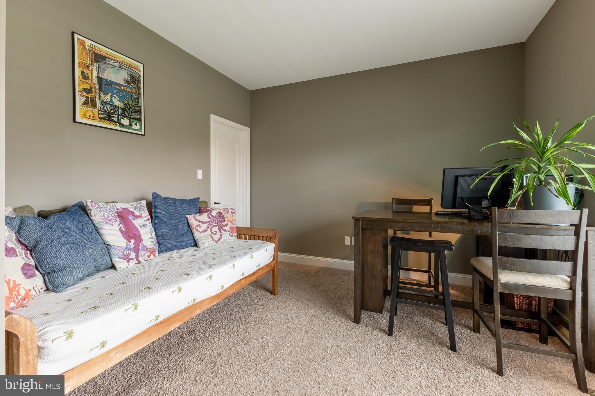 SAYBROOK - Residential