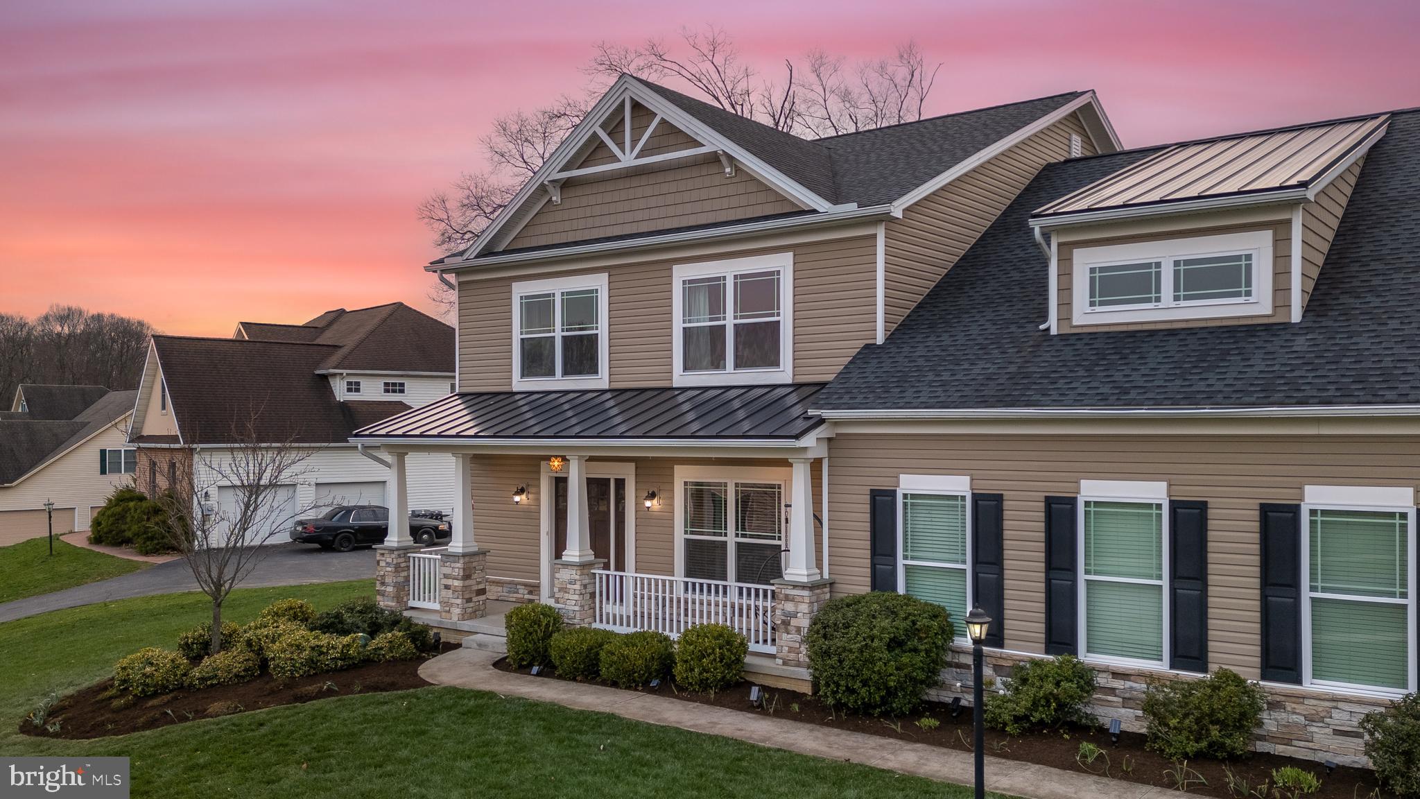 SAYBROOK - Residential