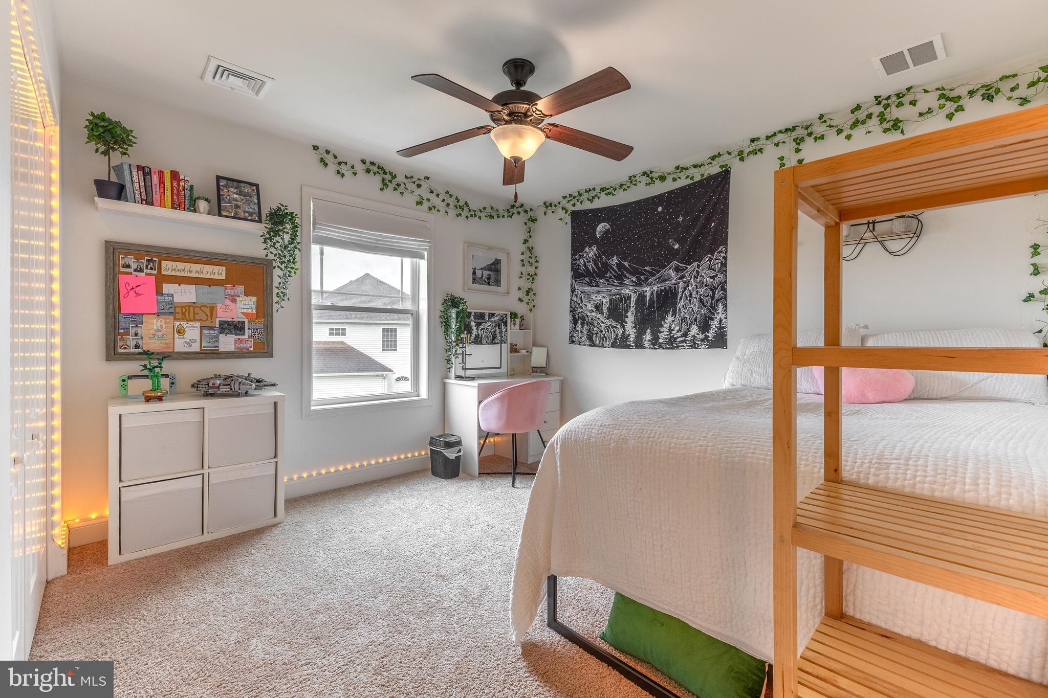 SAYBROOK - Residential