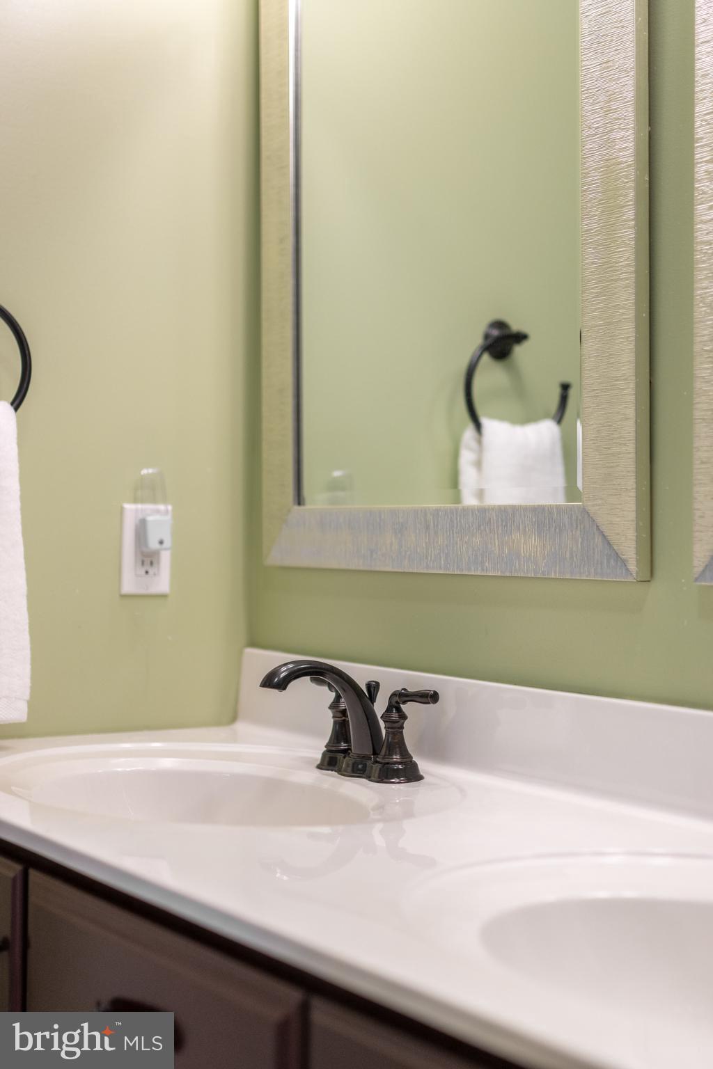 SAYBROOK - Residential