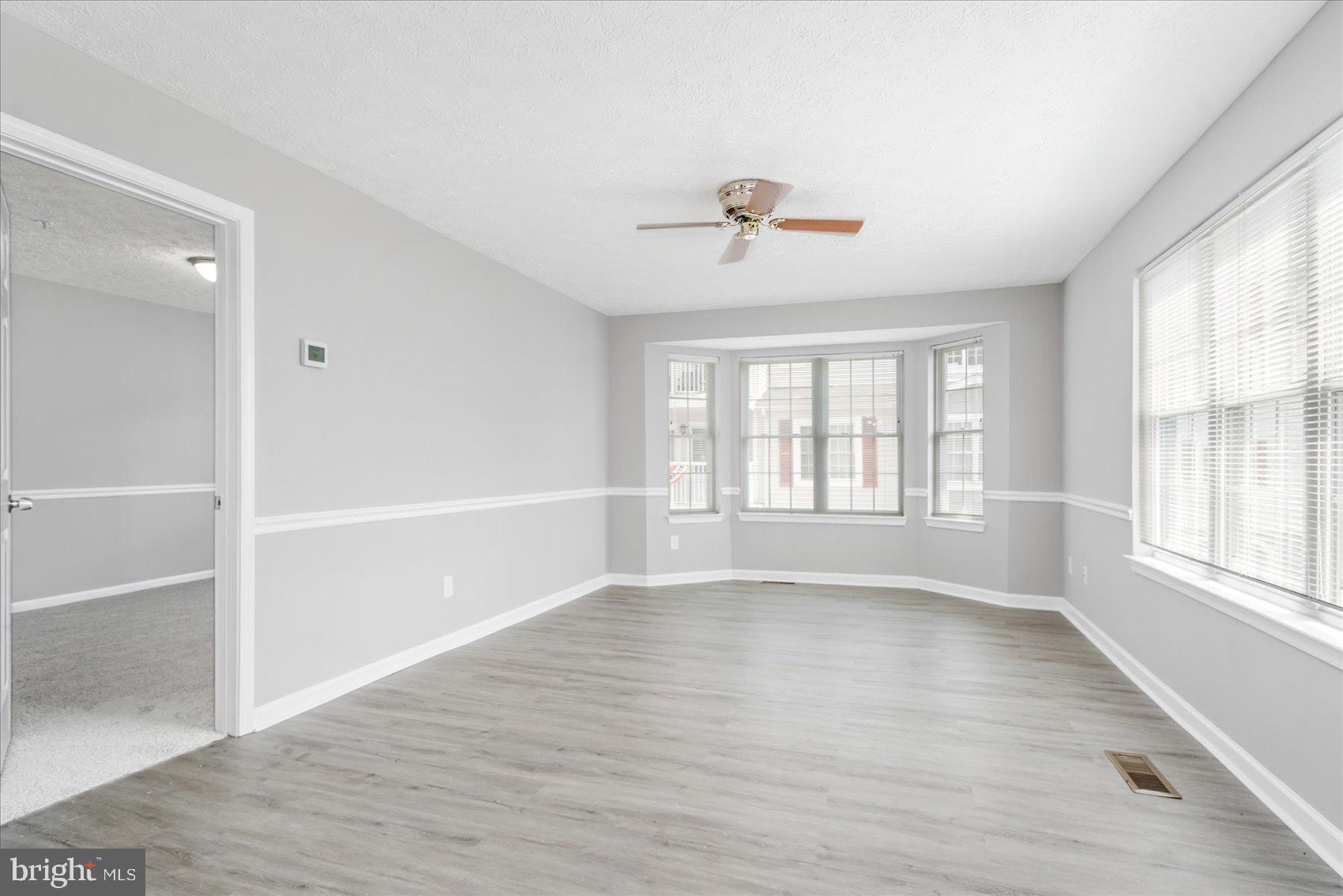 TOMES LANDING - Residential