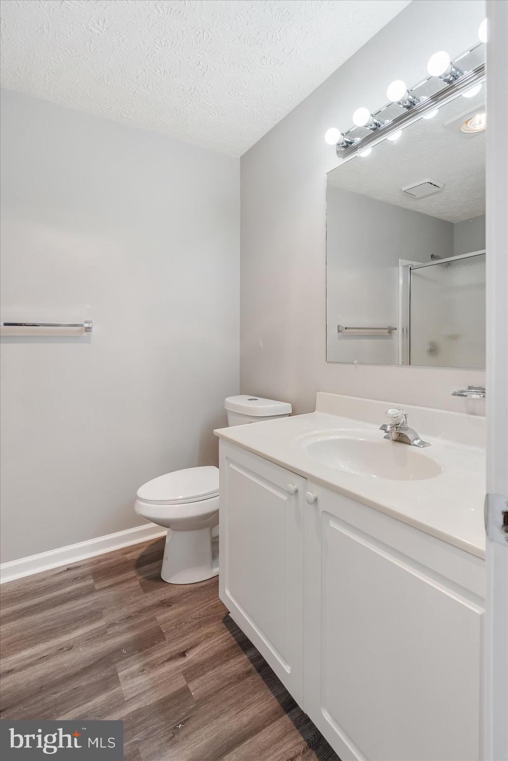 TOMES LANDING - Residential