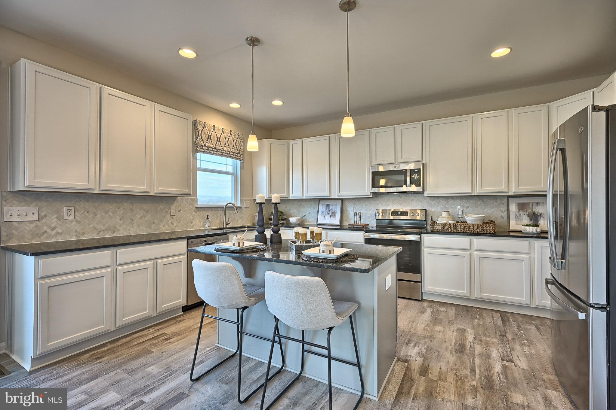 PHEASANT RUN - Residential