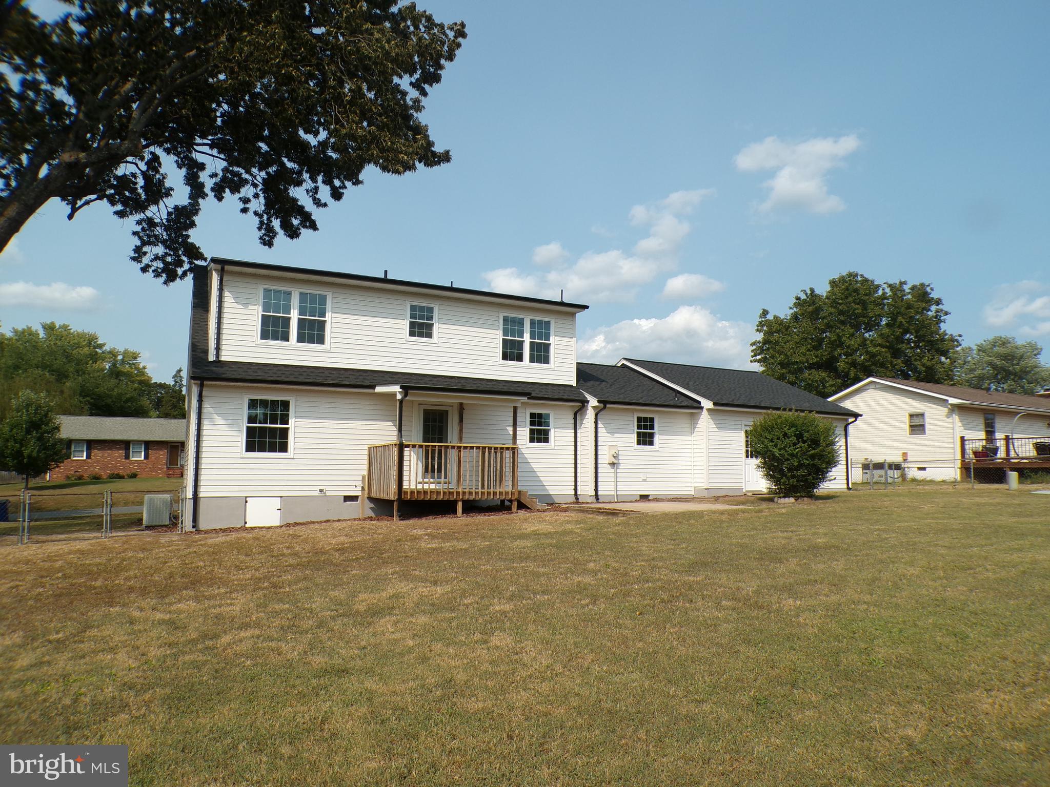 GRAFTON VILLAGE - Residential