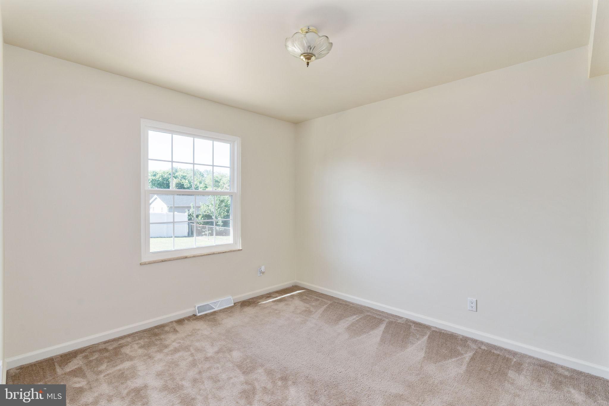 GRAFTON VILLAGE - Residential