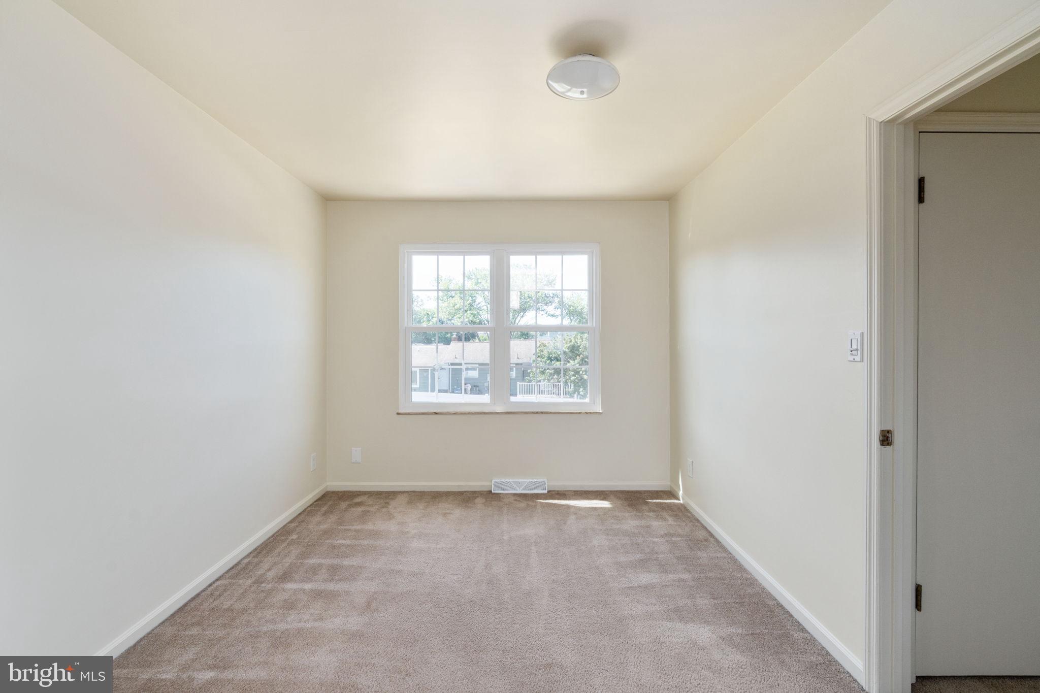 GRAFTON VILLAGE - Residential