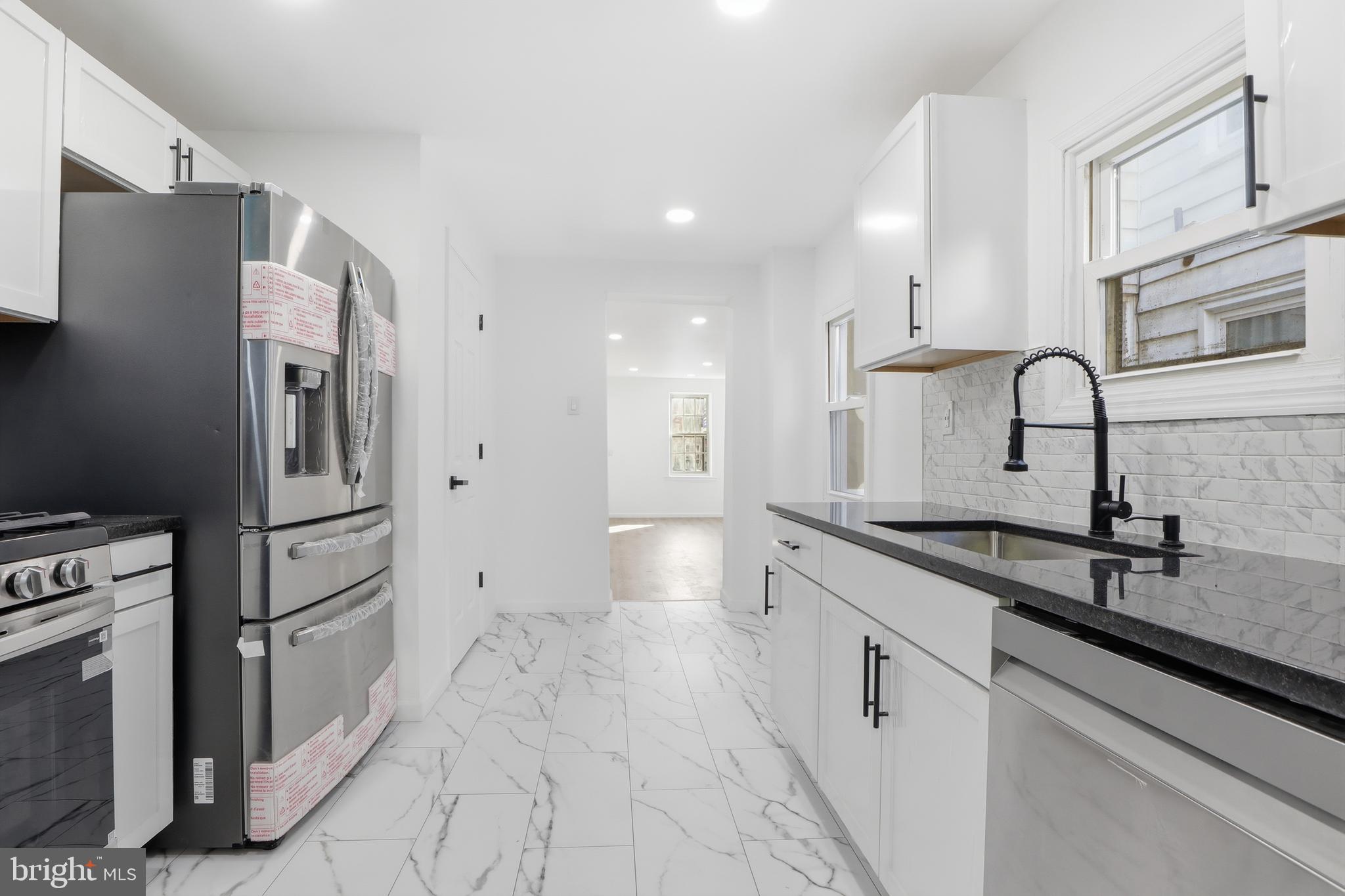 COLUMBIA - Residential