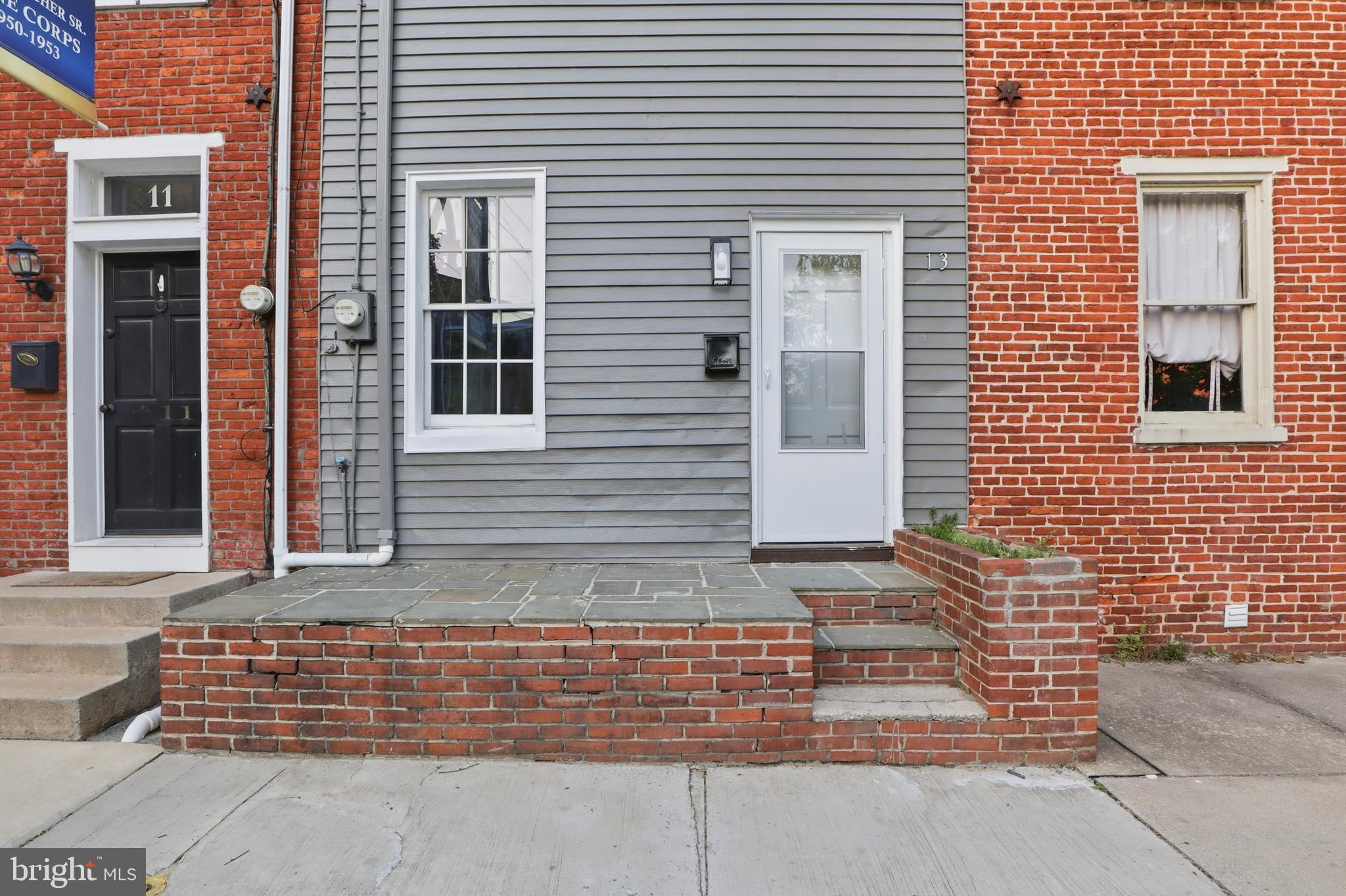 13 S 2ND STREET