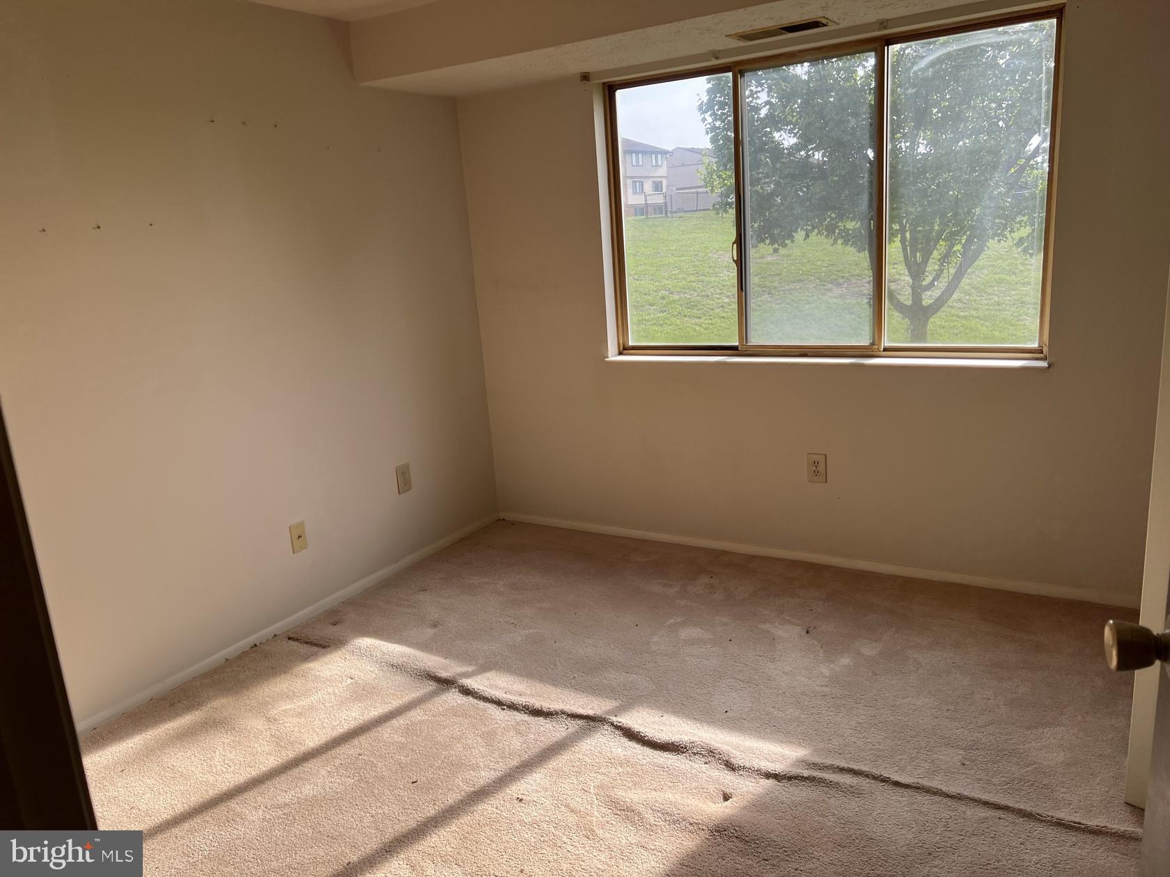 AMBERTOWNE - Residential