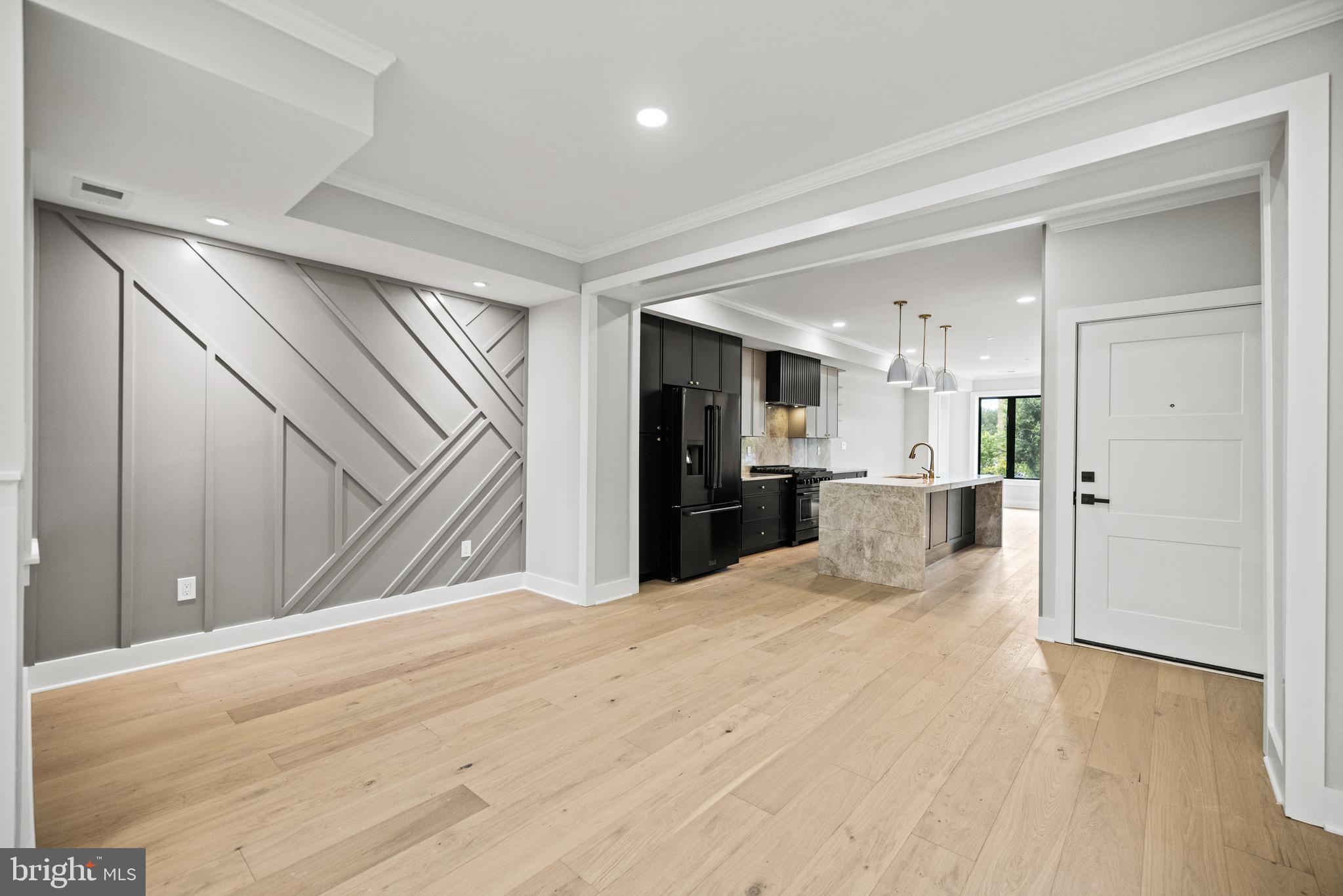 1407 1ST STREET NW PH-2