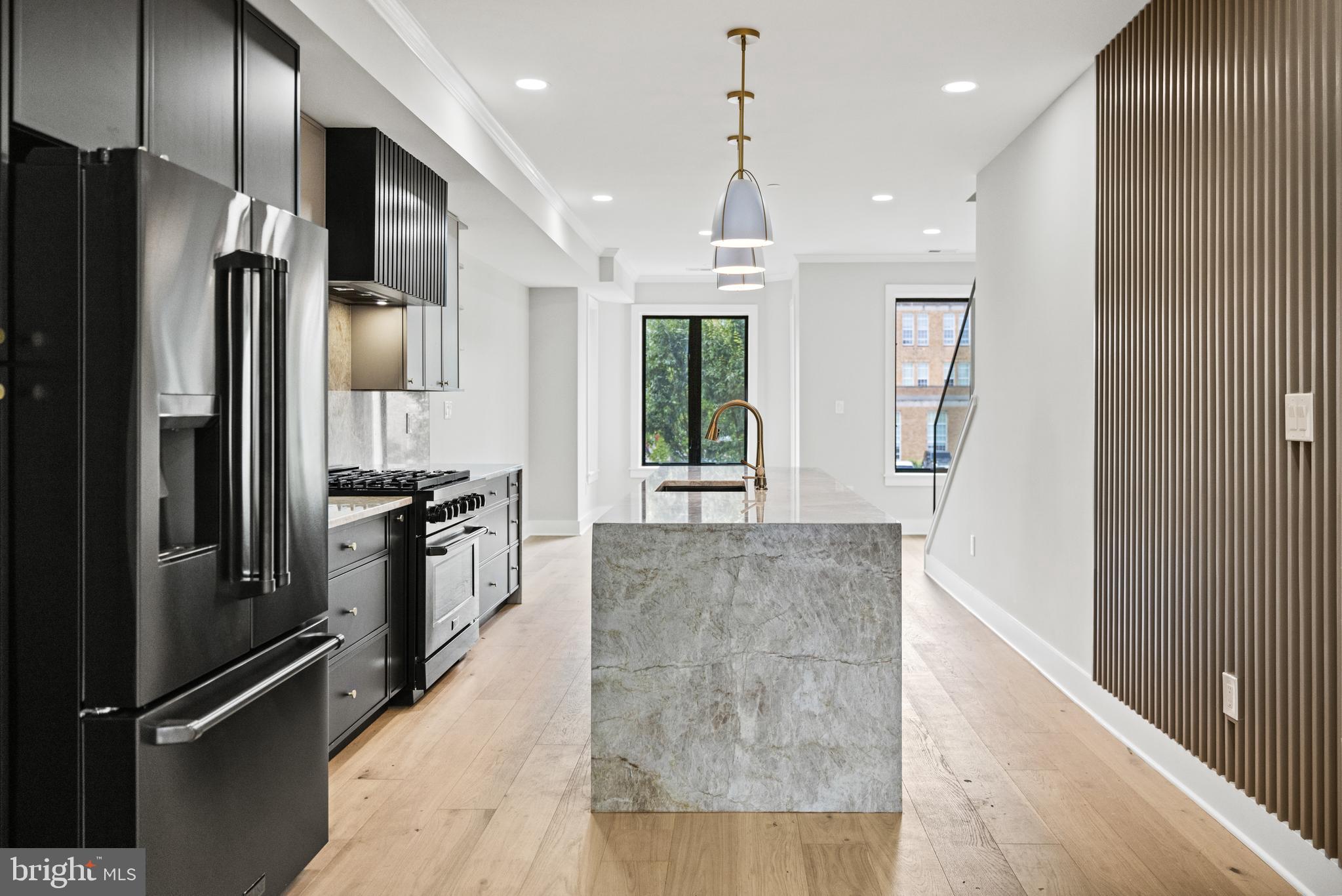 1407 1ST STREET NW PH-2
