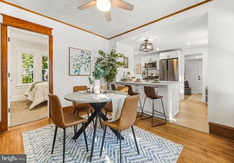 177 W ELM MANTUA NJ 08051