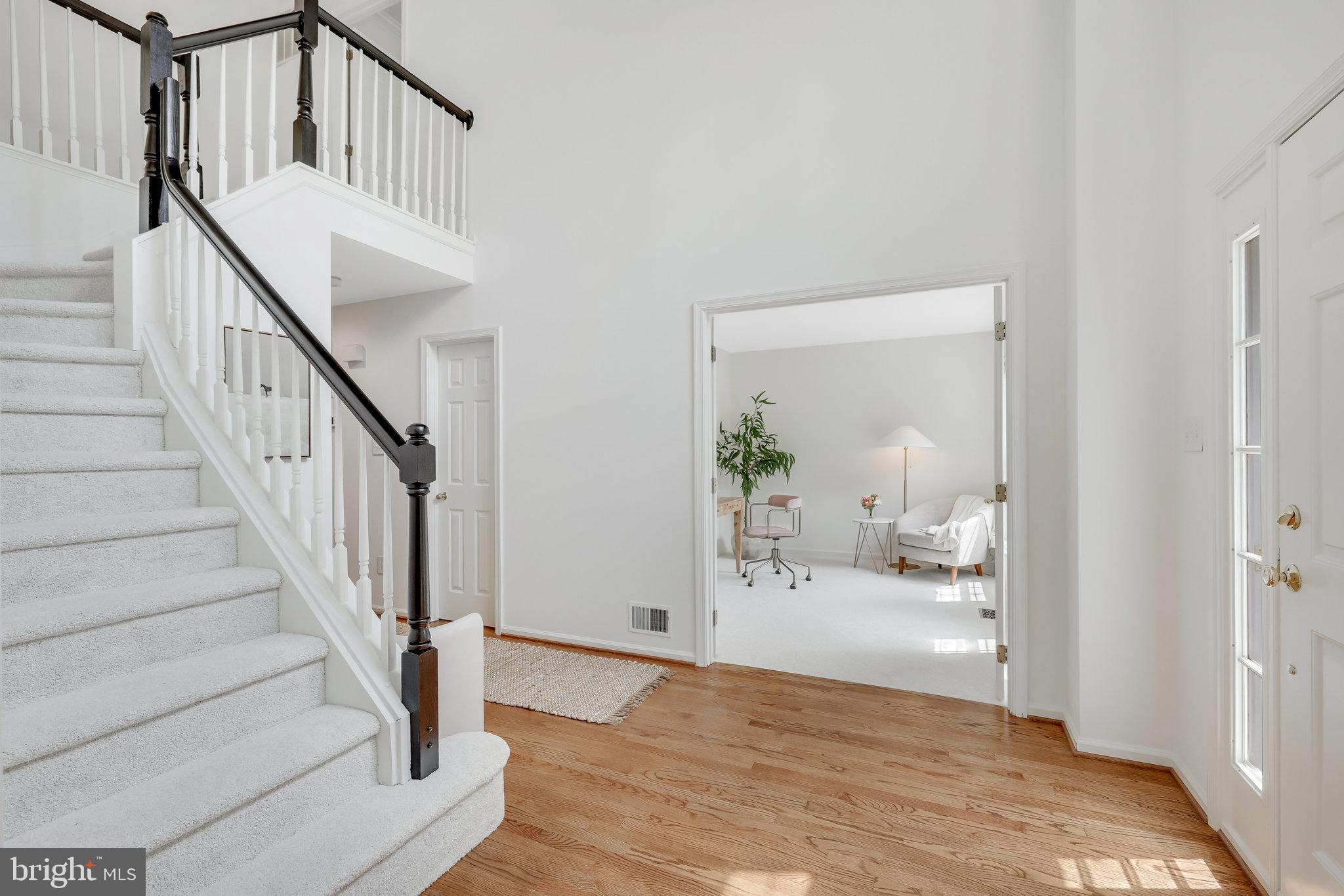 CINNAMON OAKS - Residential