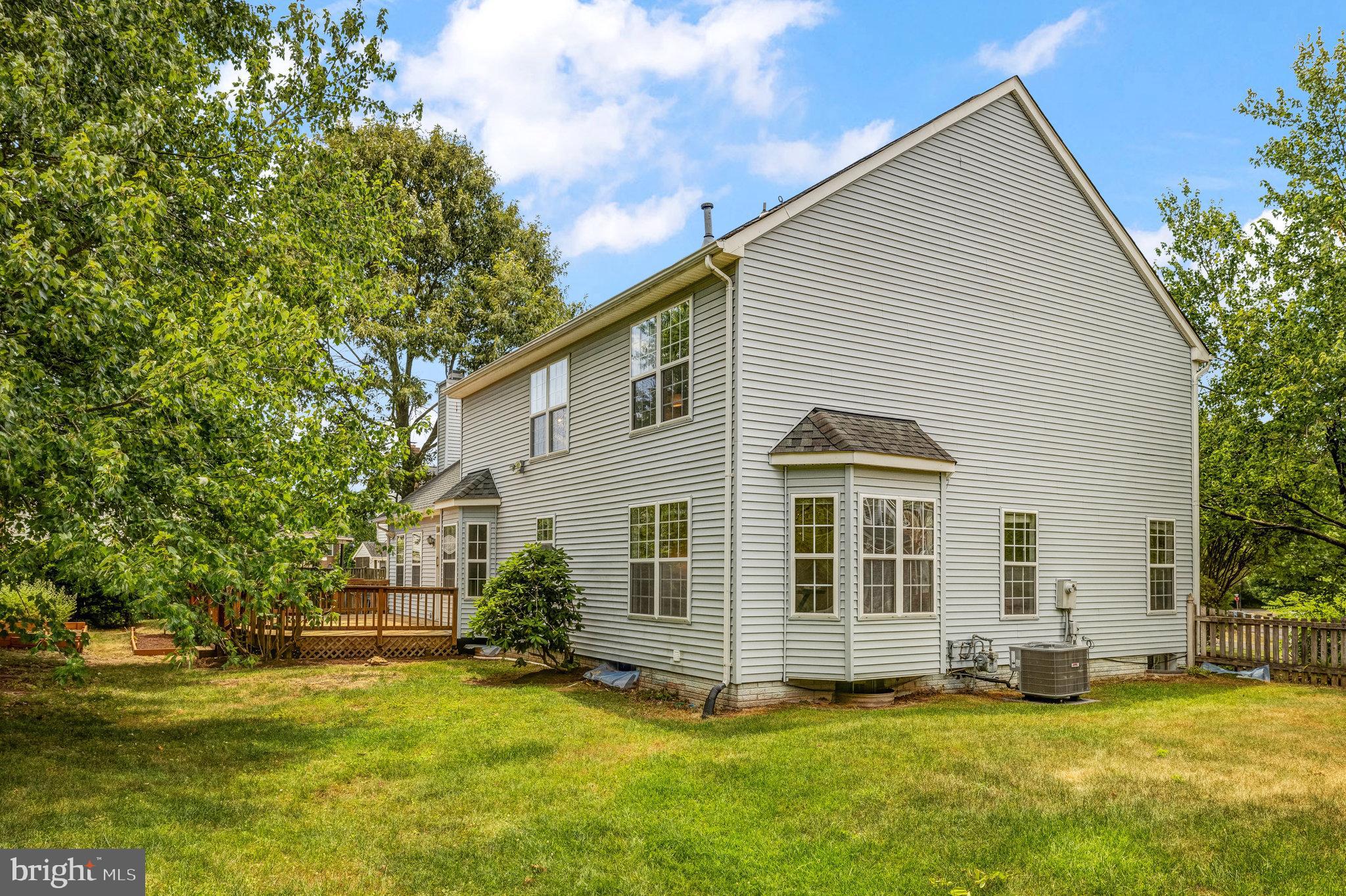 CINNAMON OAKS - Residential