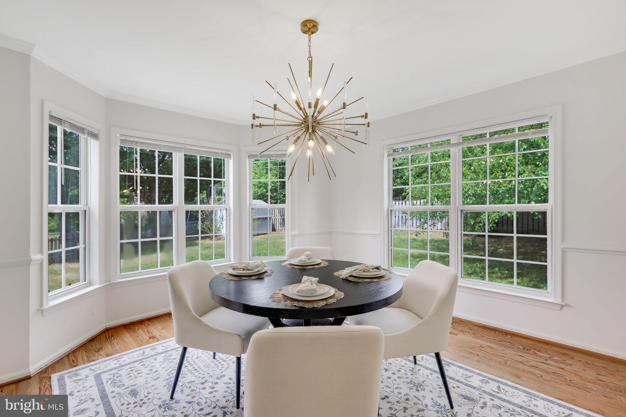 CINNAMON OAKS - Residential