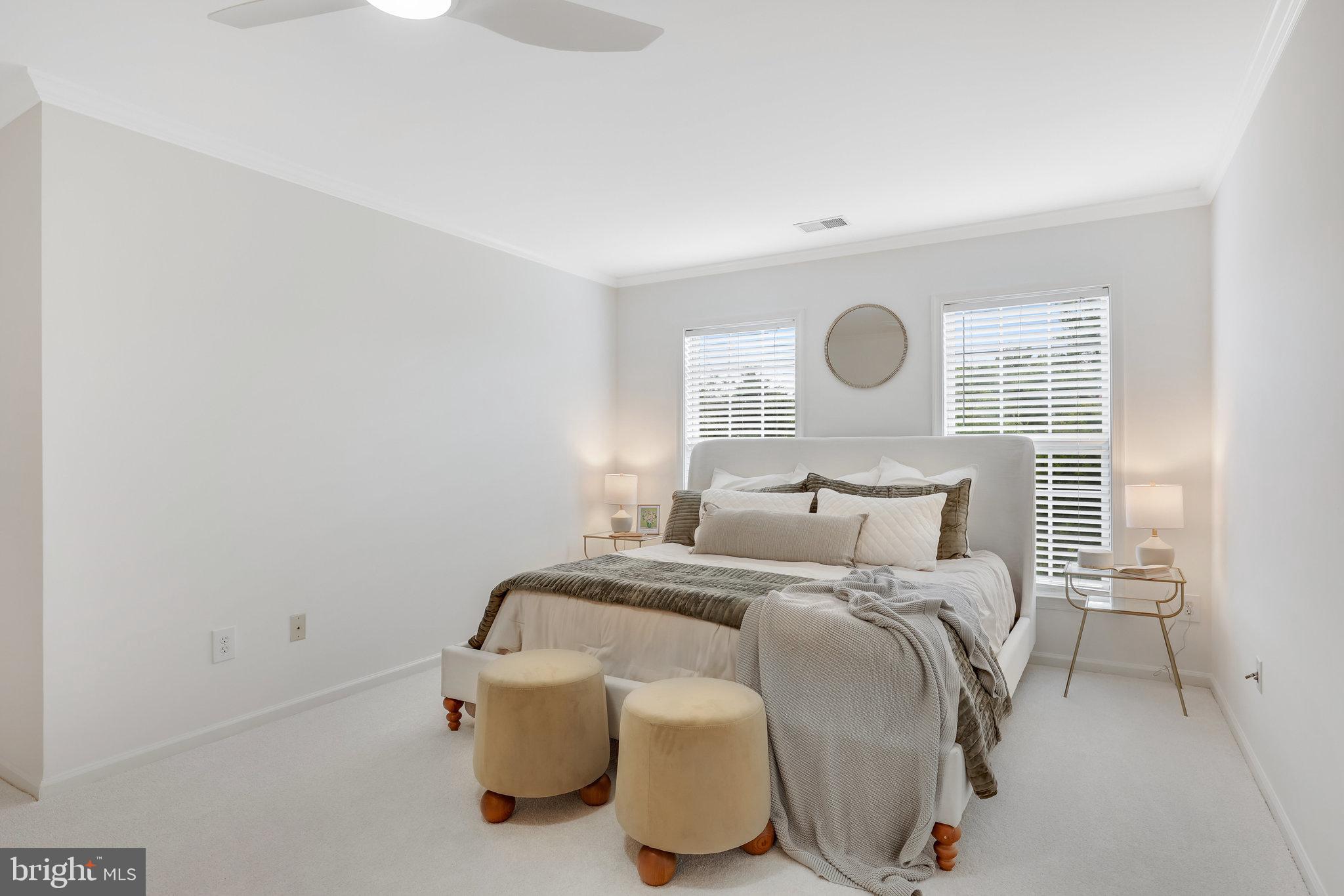 CINNAMON OAKS - Residential