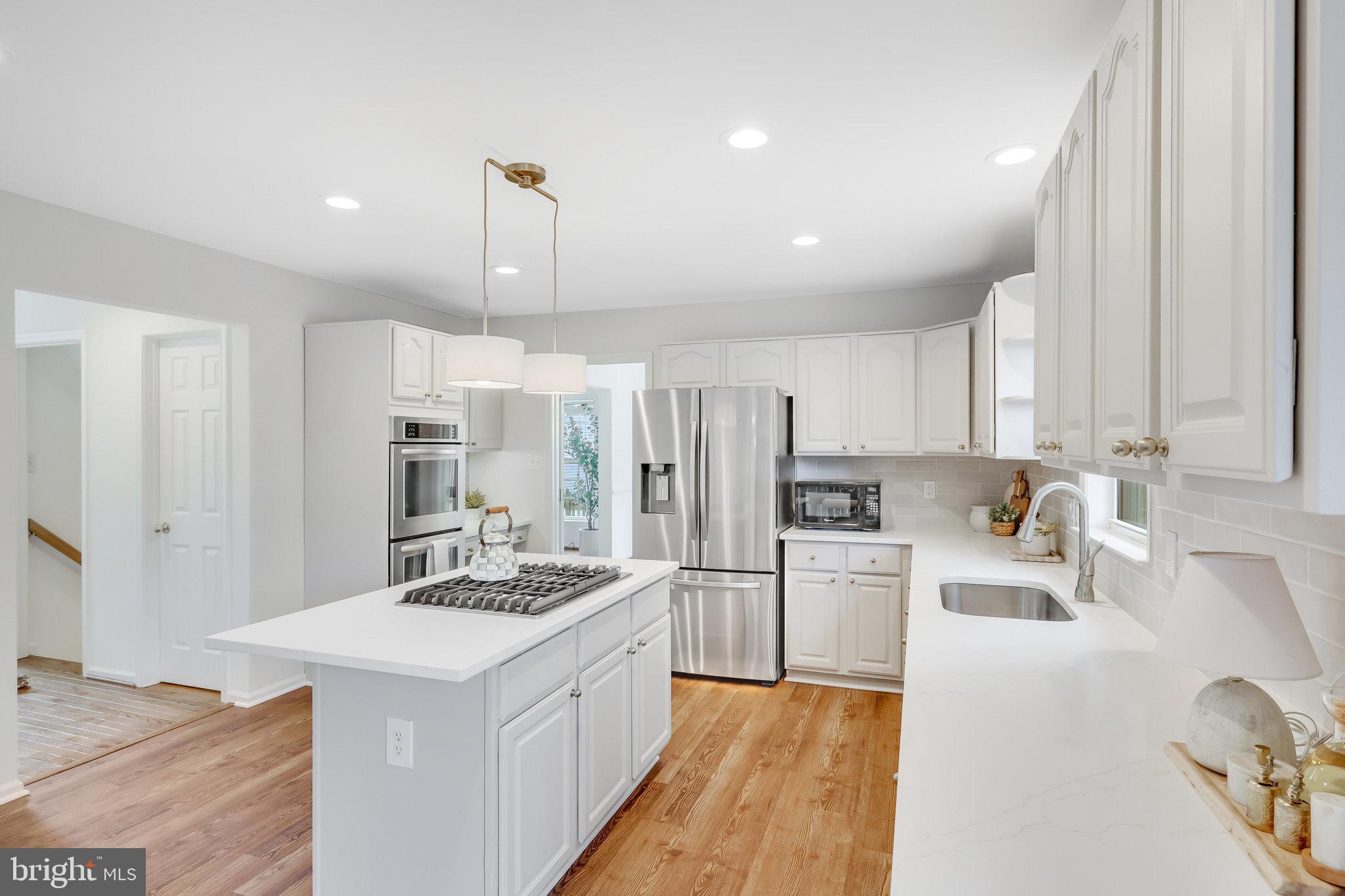 CINNAMON OAKS - Residential