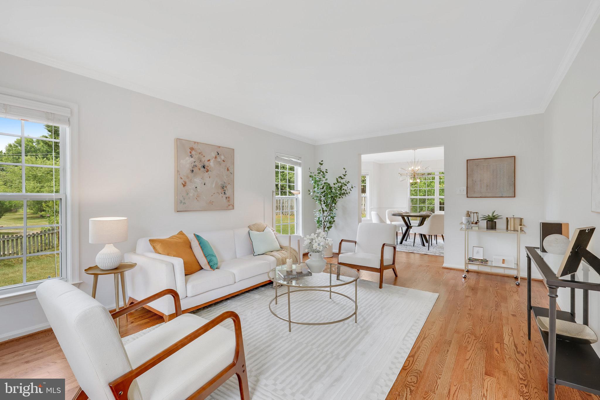 CINNAMON OAKS - Residential