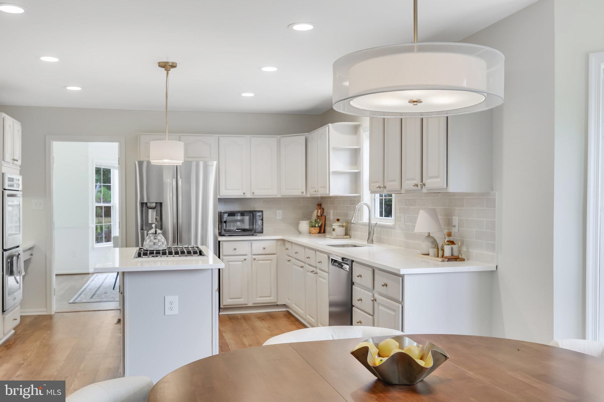 CINNAMON OAKS - Residential