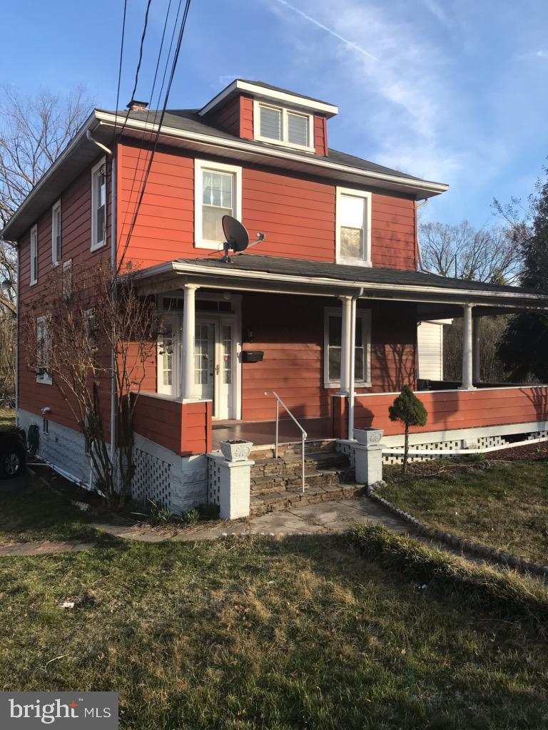 ARBUTUS HEIGHTS - Residential