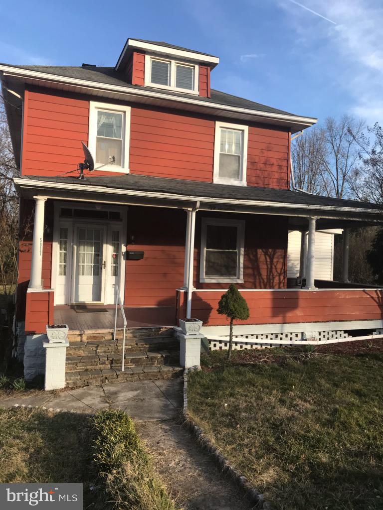 ARBUTUS HEIGHTS - Residential