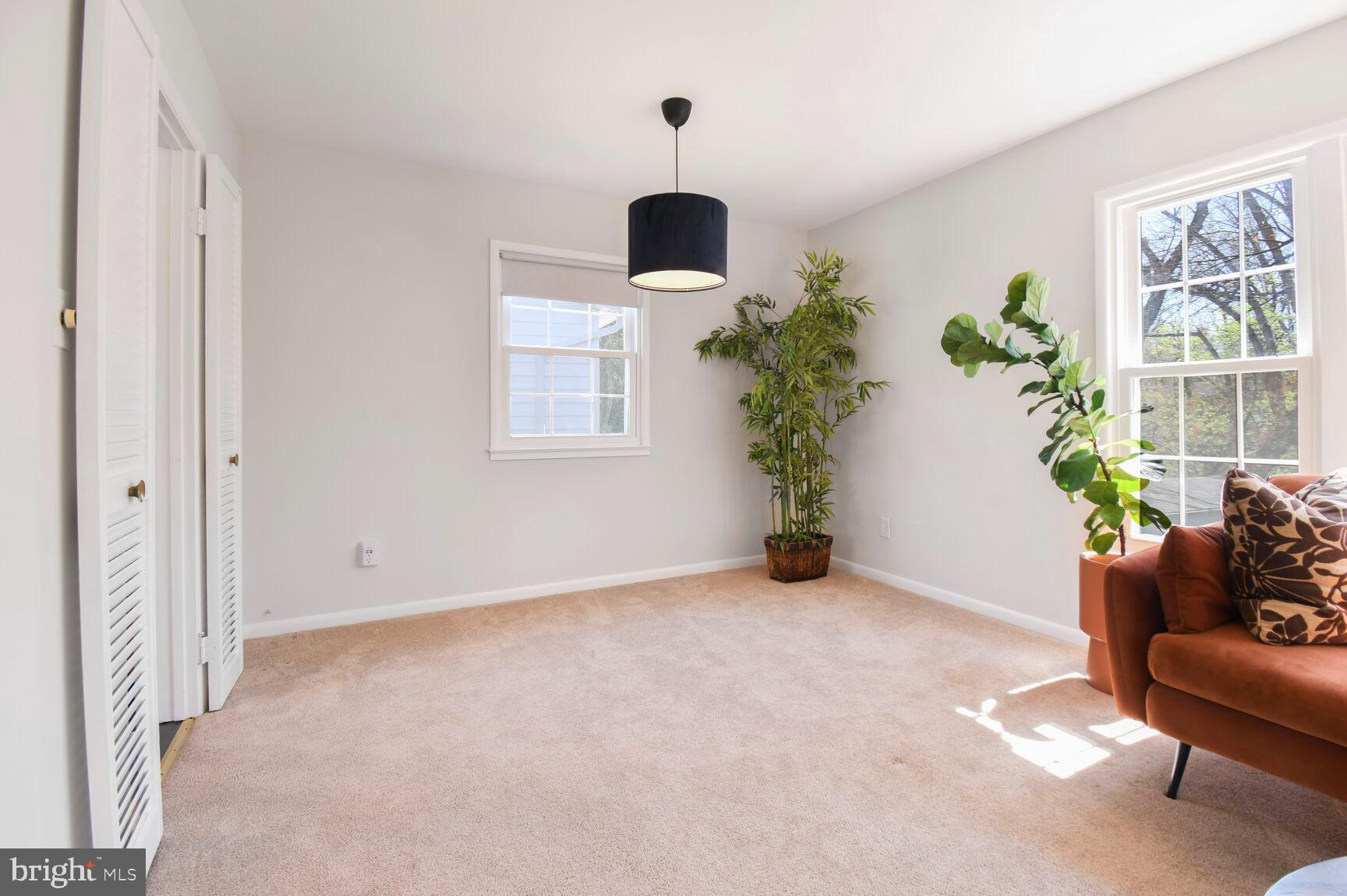 GARRETT FOREST - Residential