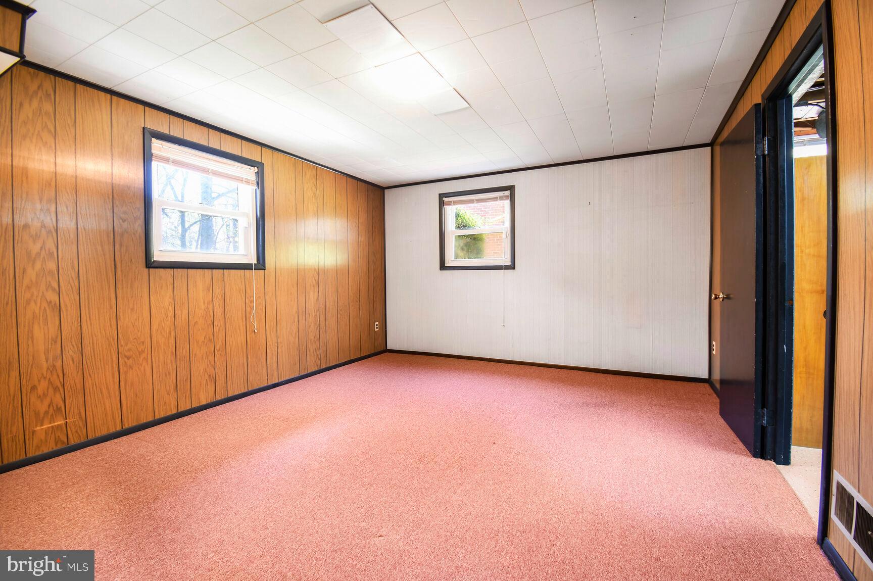 GARRETT FOREST - Residential