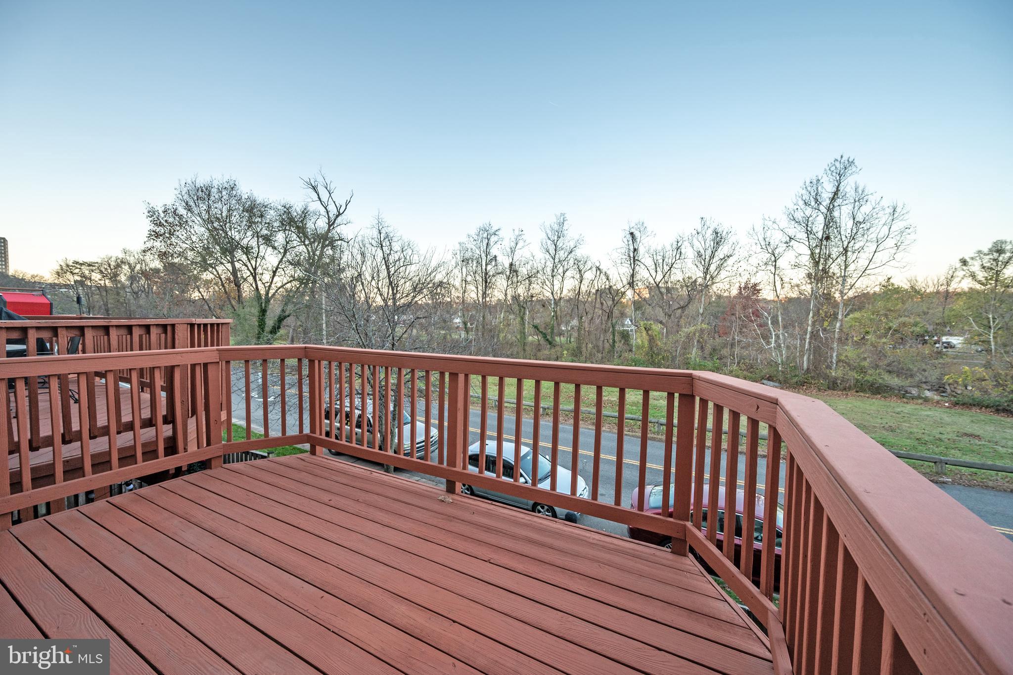 MILL STREAM - Residential