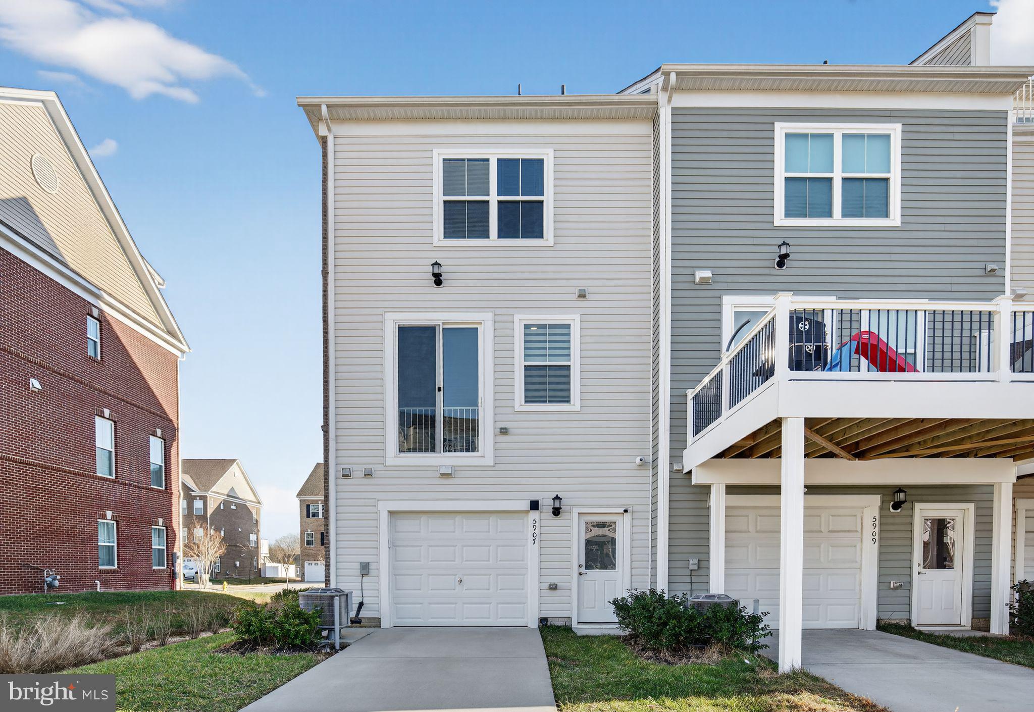 STONEHAVEN - Residential