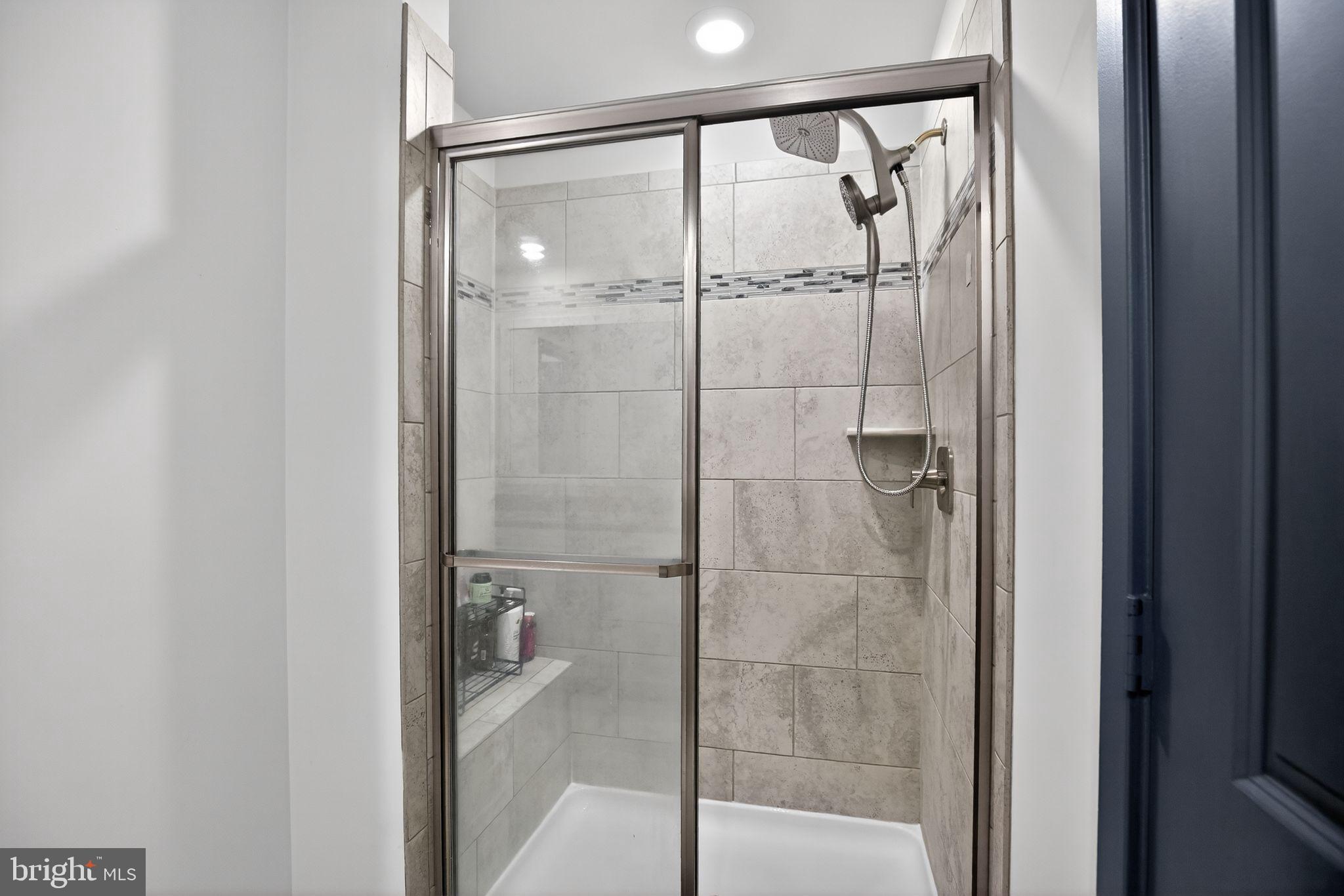 STONEHAVEN - Residential