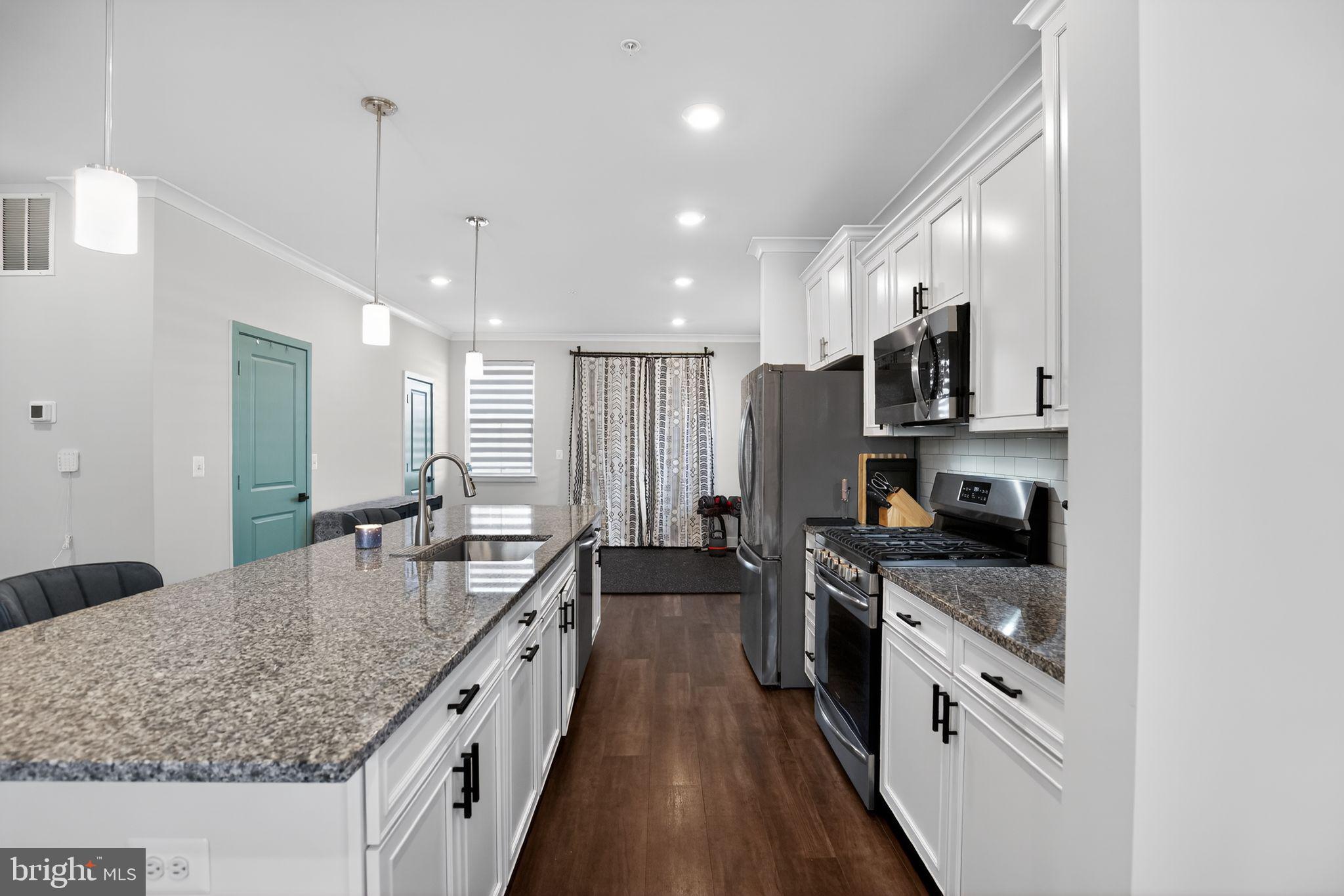 STONEHAVEN - Residential