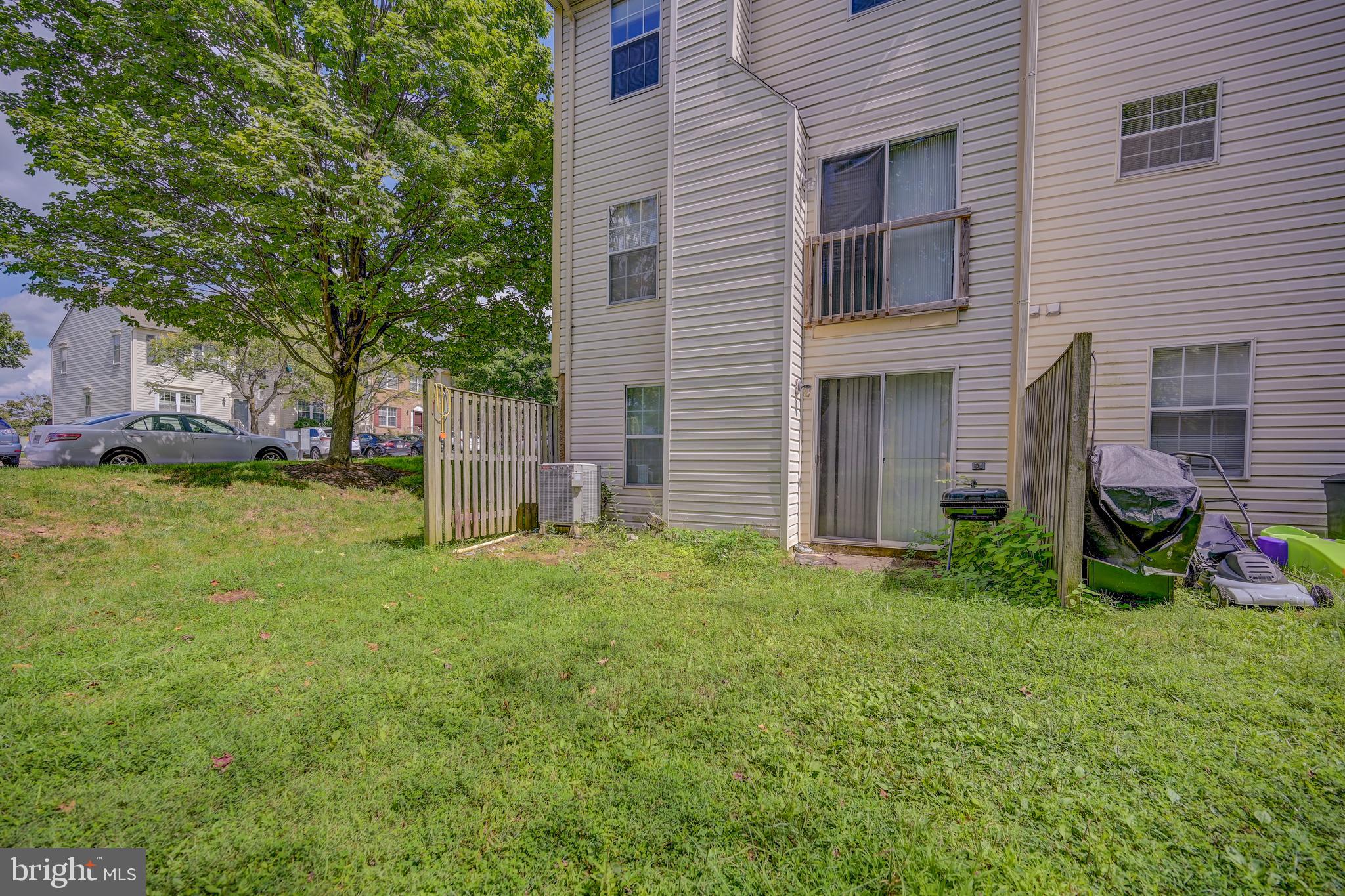 BOWLING BROOK FARMS - Residential