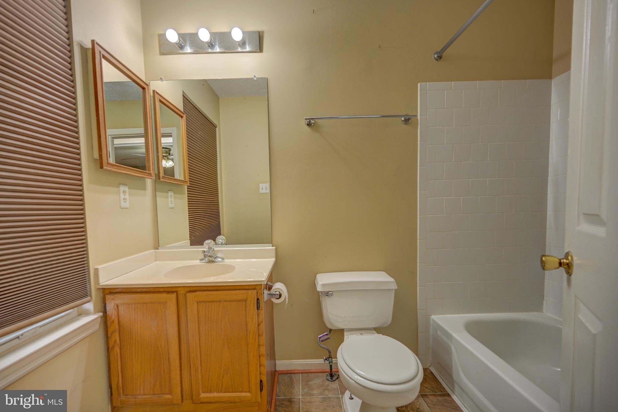 BOWLING BROOK FARMS - Residential