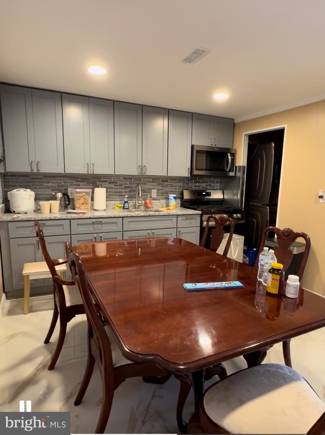 LAKELAND - Residential