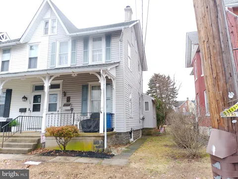 134 S 9th Street, Quakertown, PA MLS: PABU2115444