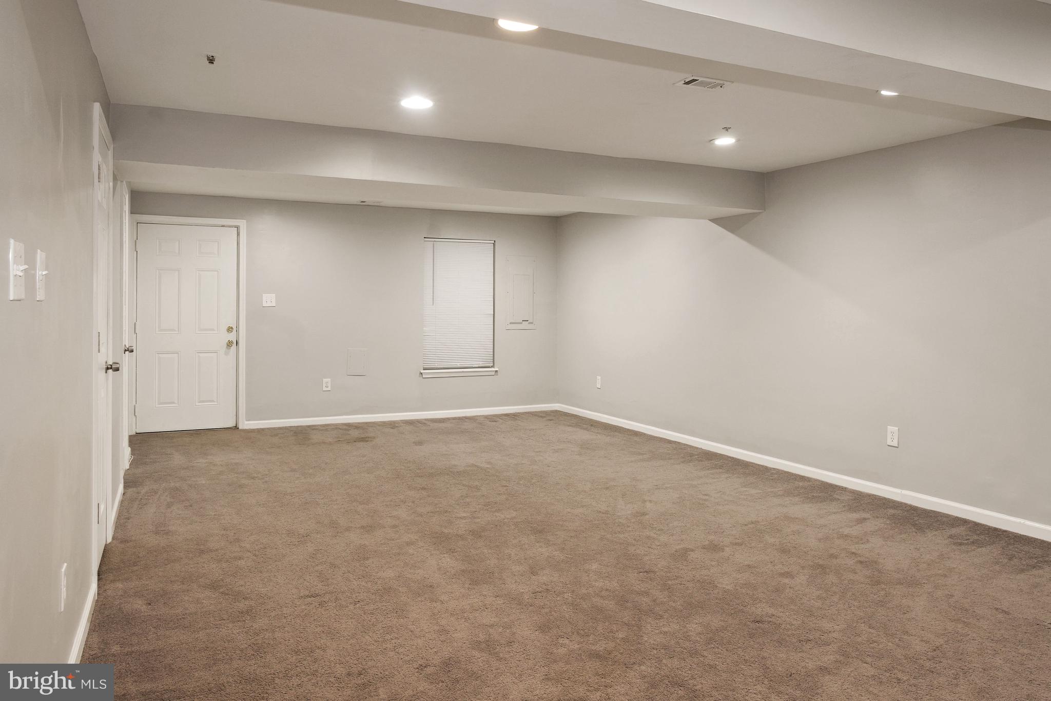 FORESTVILLE PARK - Residential