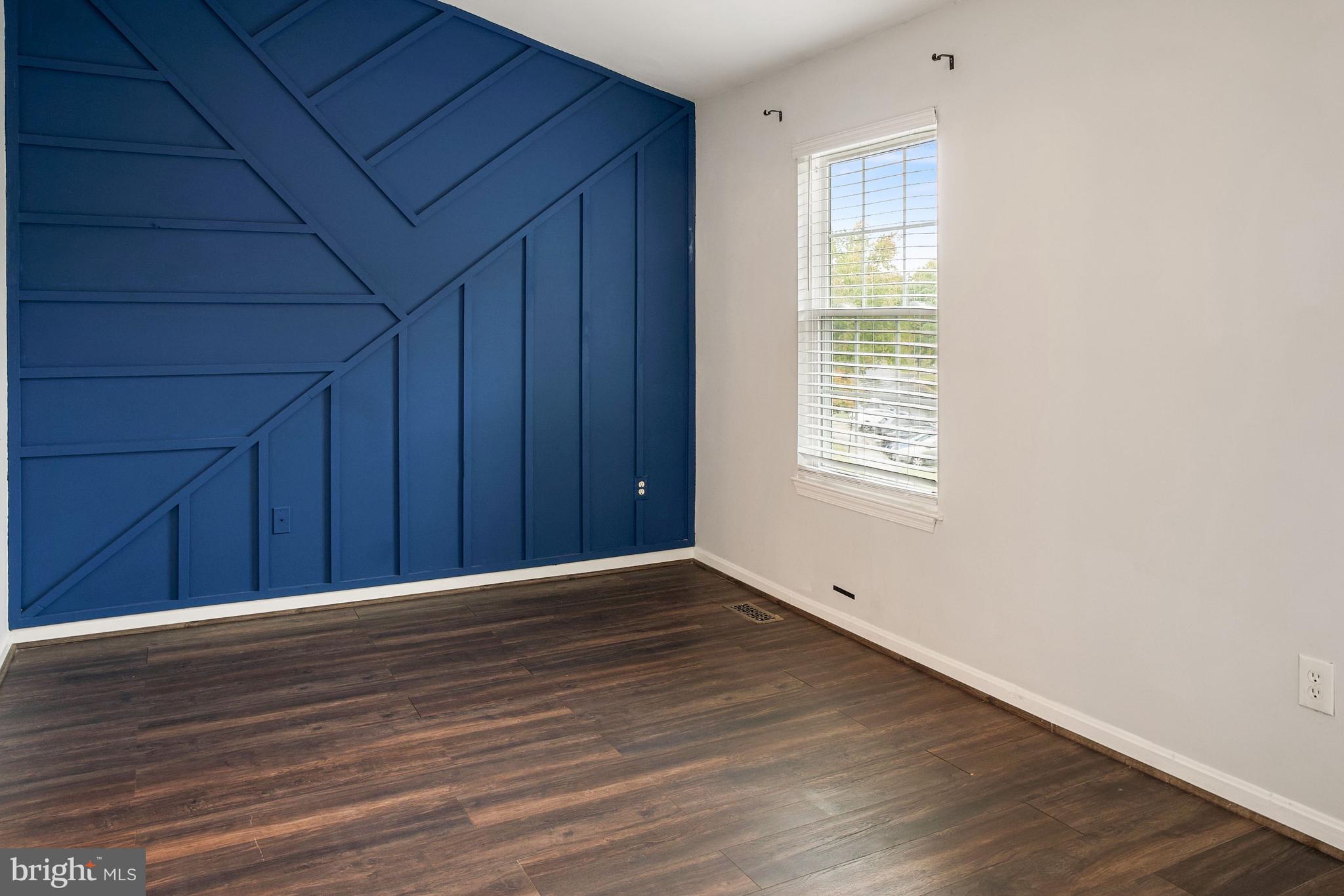 FORESTVILLE PARK - Residential