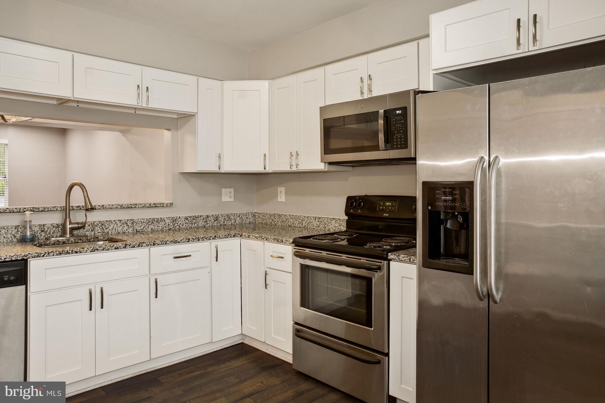 FORESTVILLE PARK - Residential