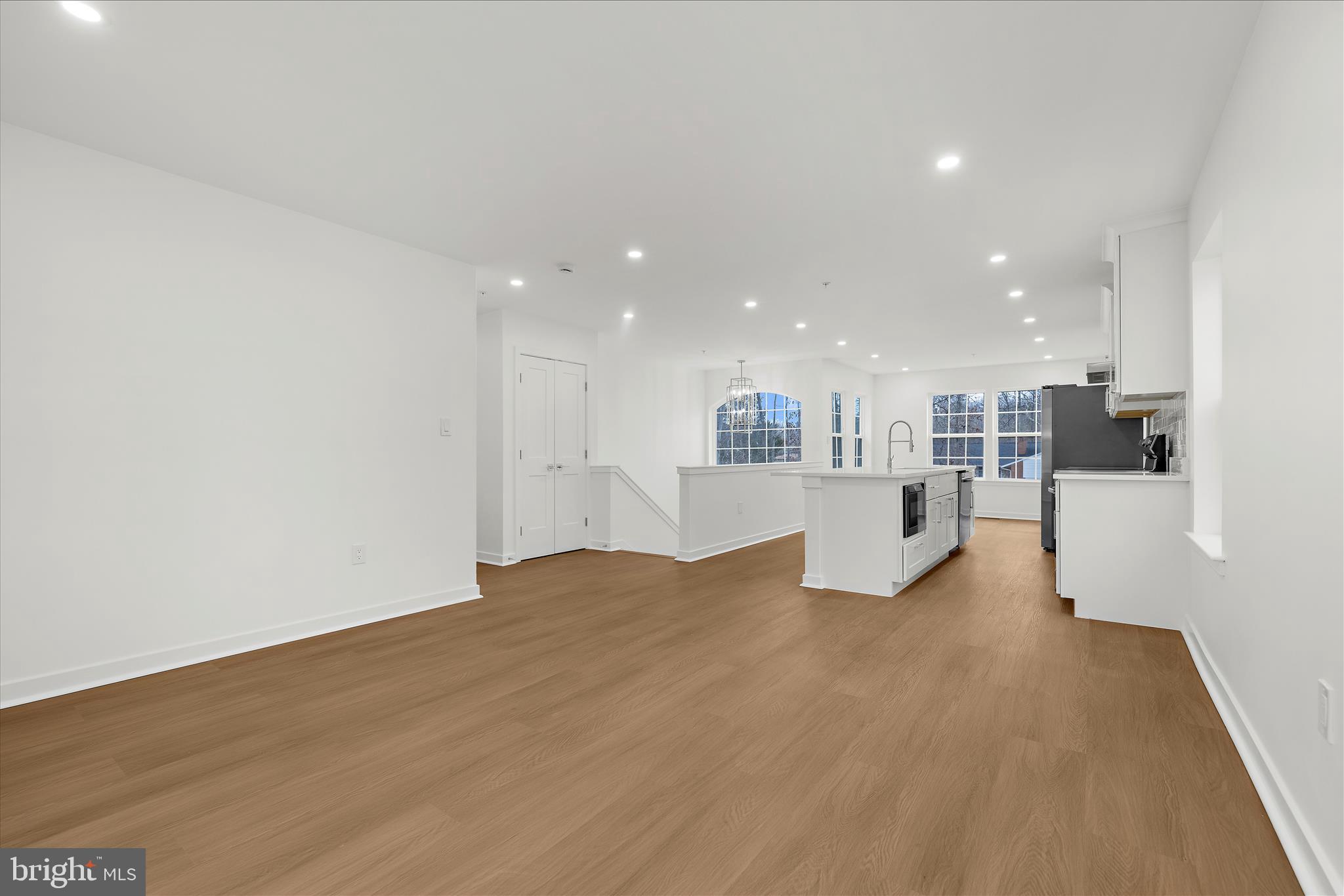 LINCOLN - Residential