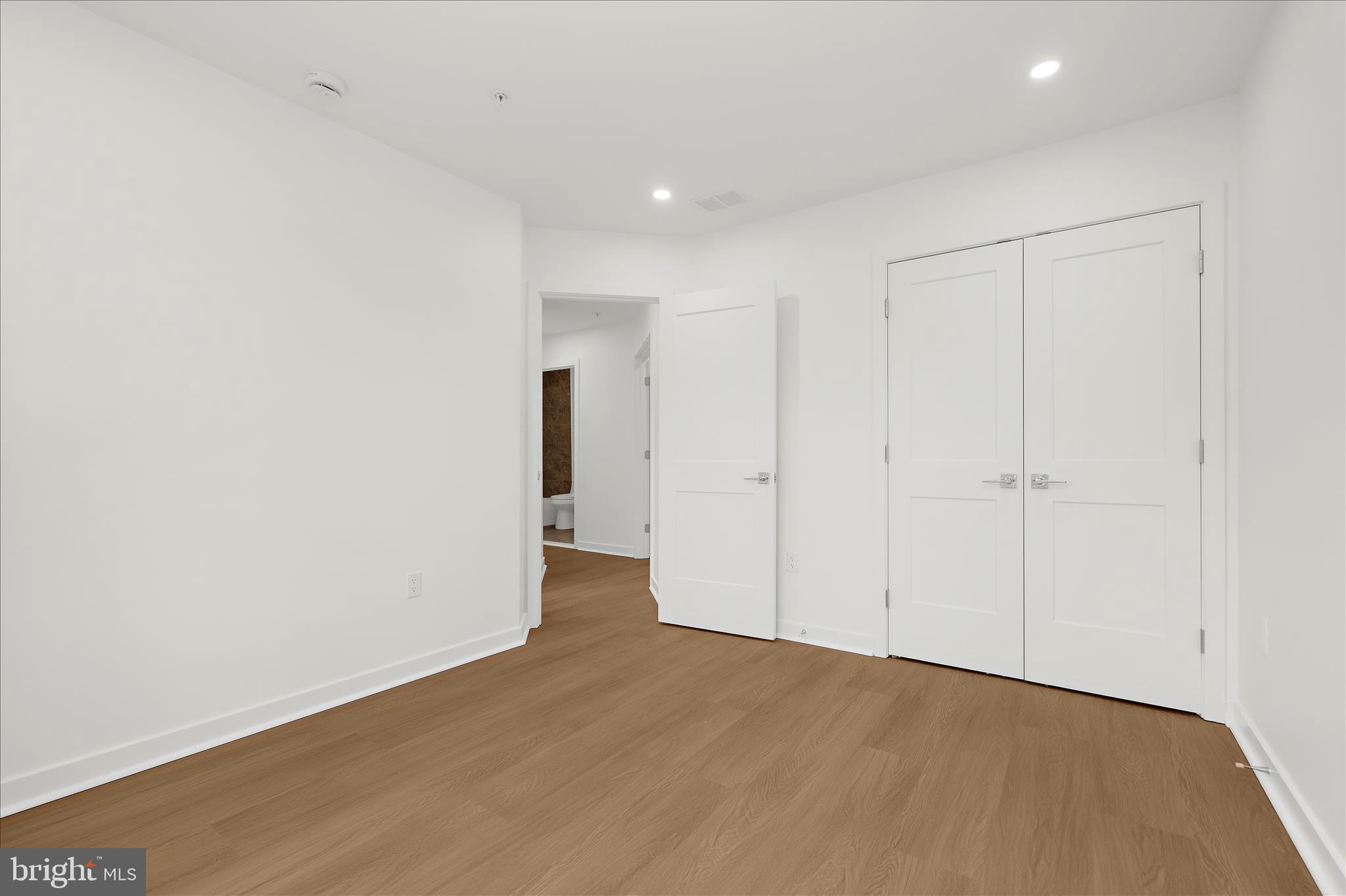 LINCOLN - Residential