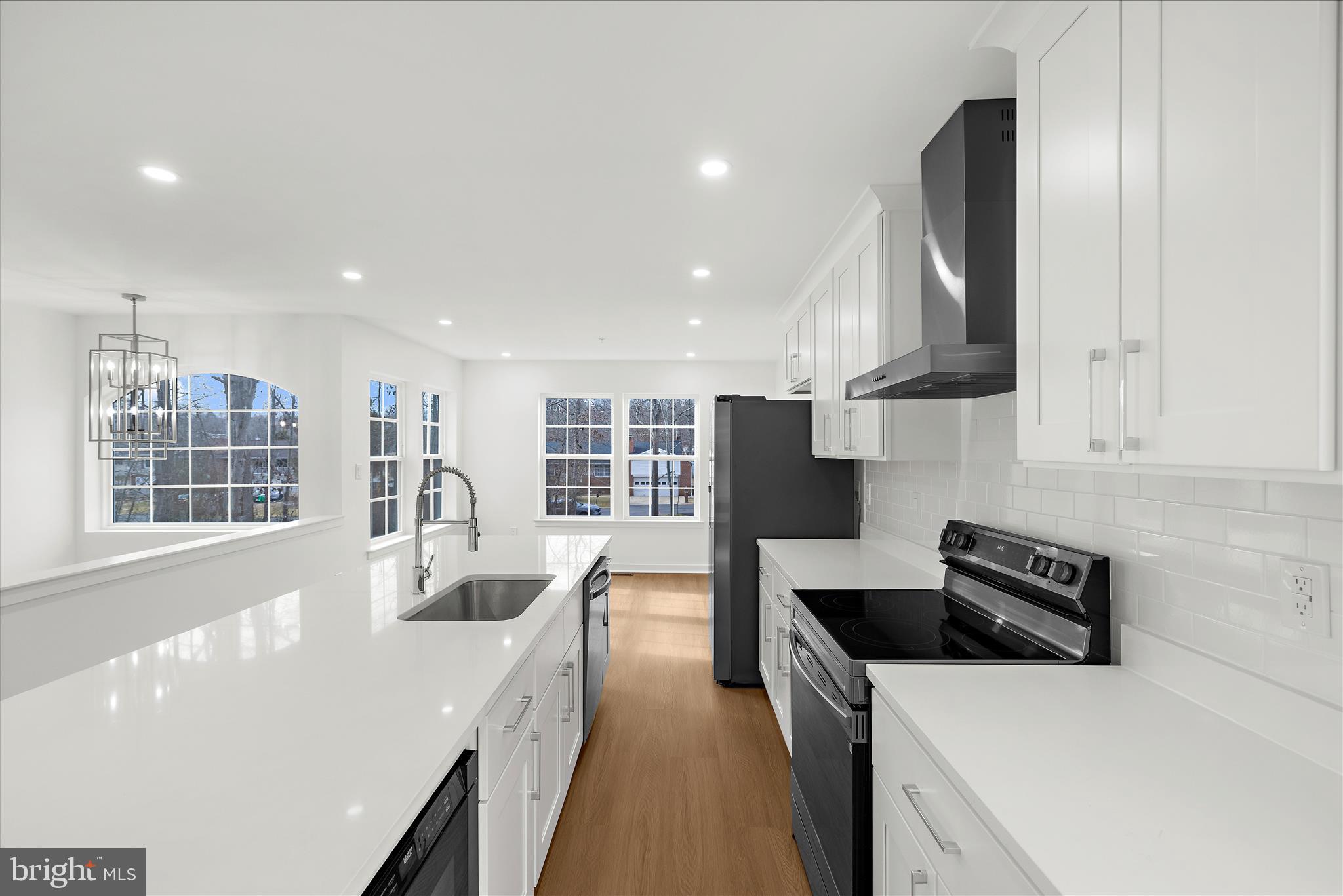 LINCOLN - Residential