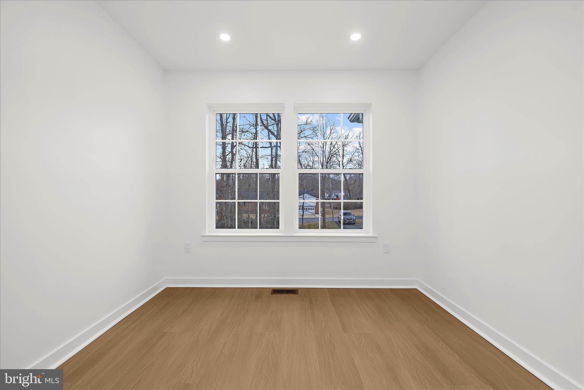 LINCOLN - Residential