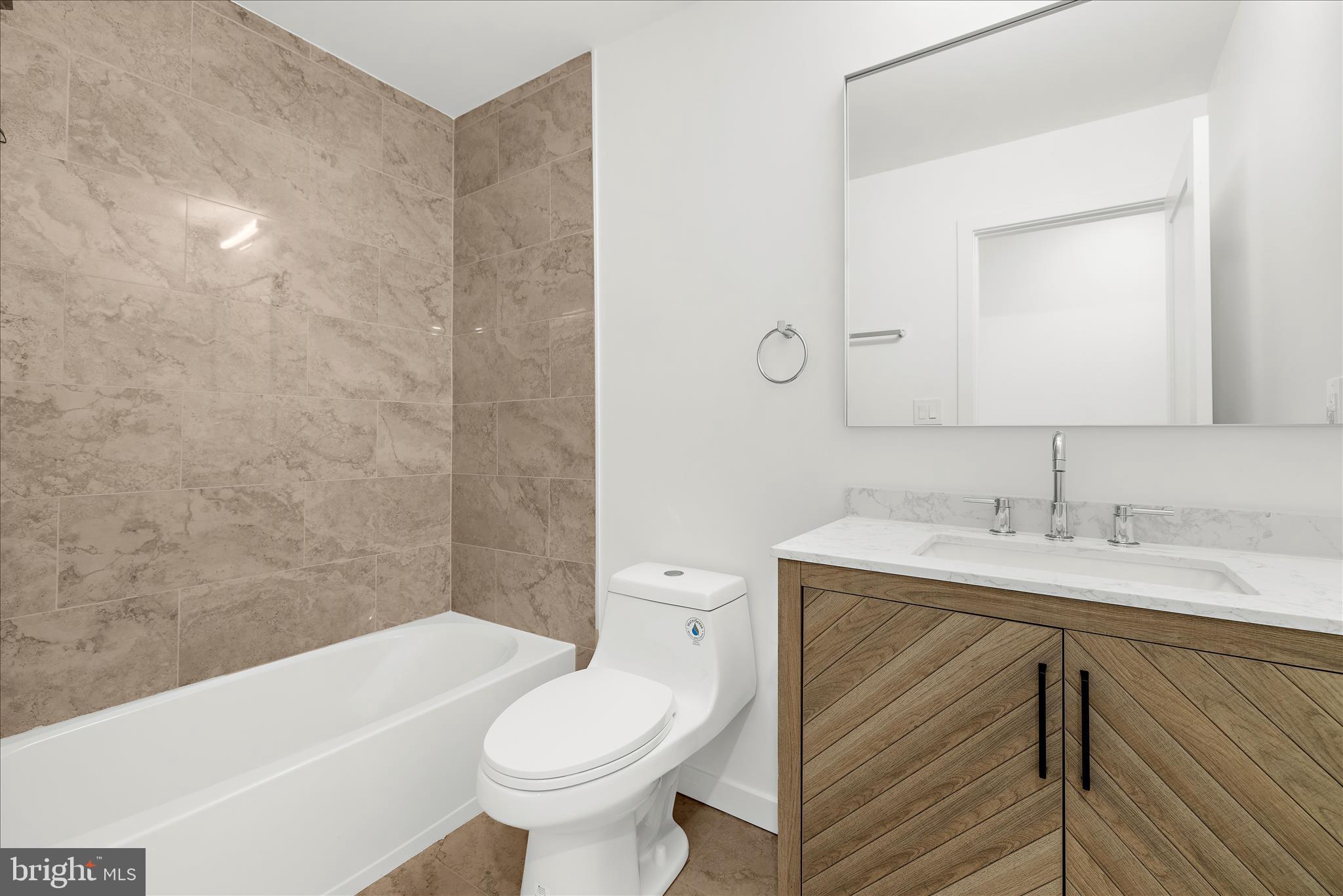 LINCOLN - Residential