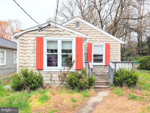 4 WENDOVER ROAD GLEN BURNIE MD 21060