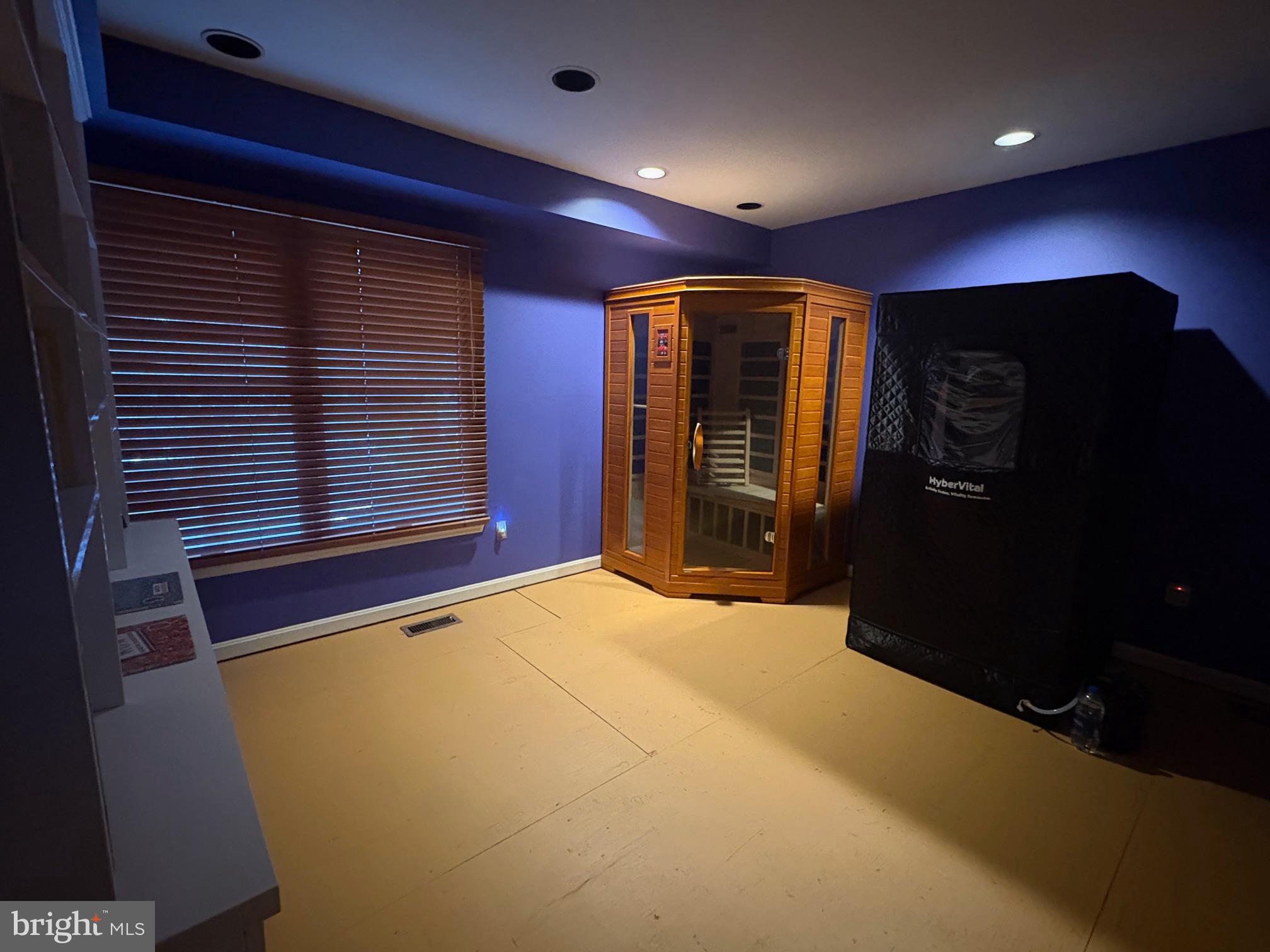 GREENE TREE - Residential