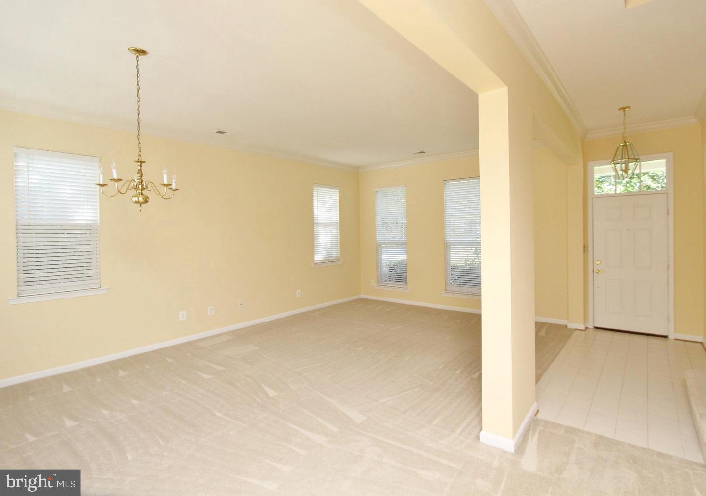 BELMONT TOWN CENTER - Residential Lease